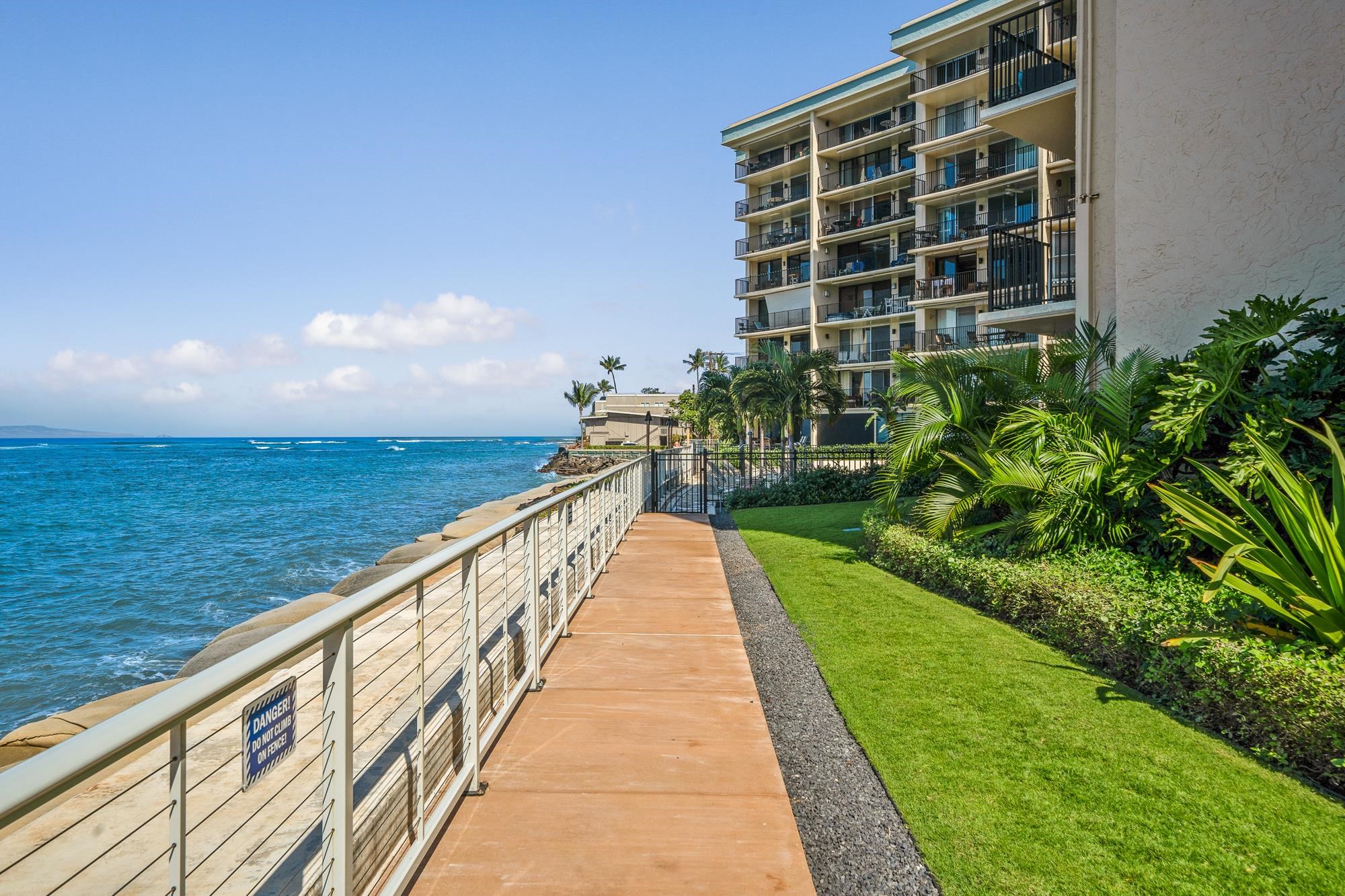 Hololani condo # A502, Lahaina, Hawaii - photo 30 of 39