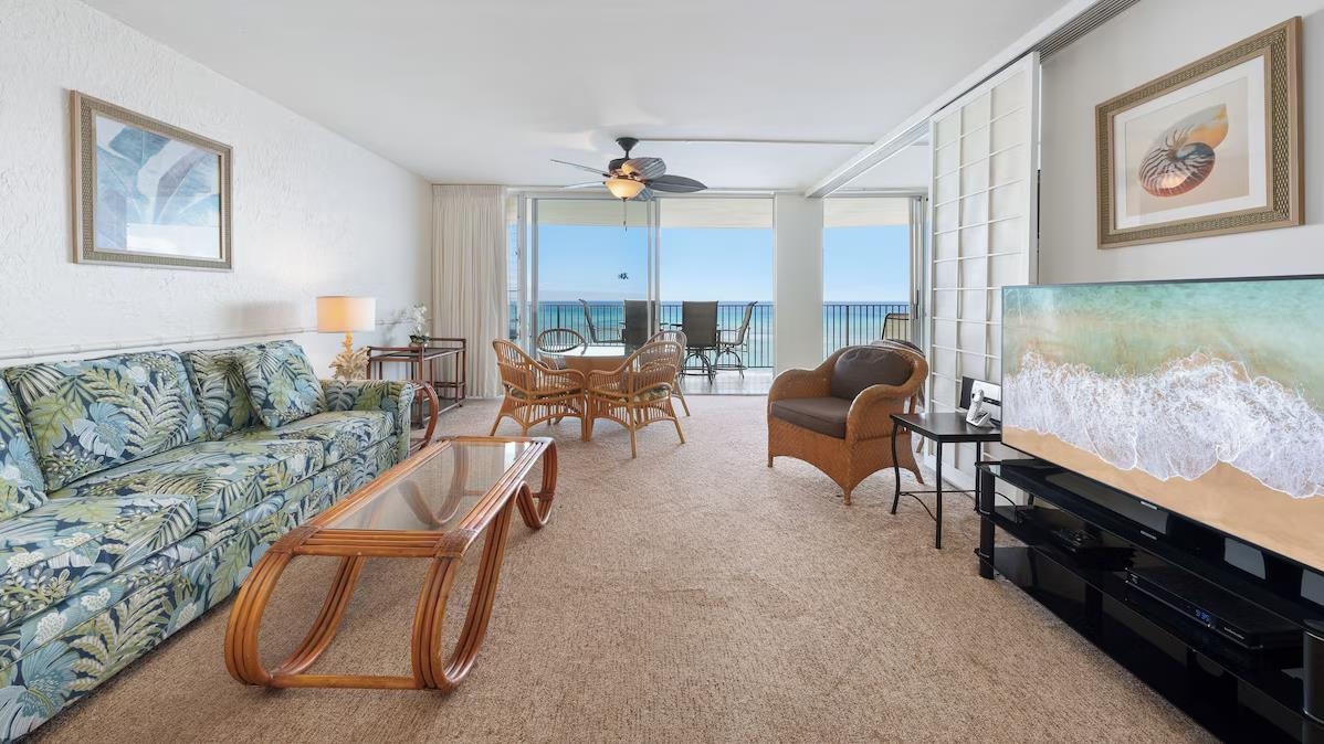 Hololani condo # A604, Lahaina, Hawaii - photo 8 of 50