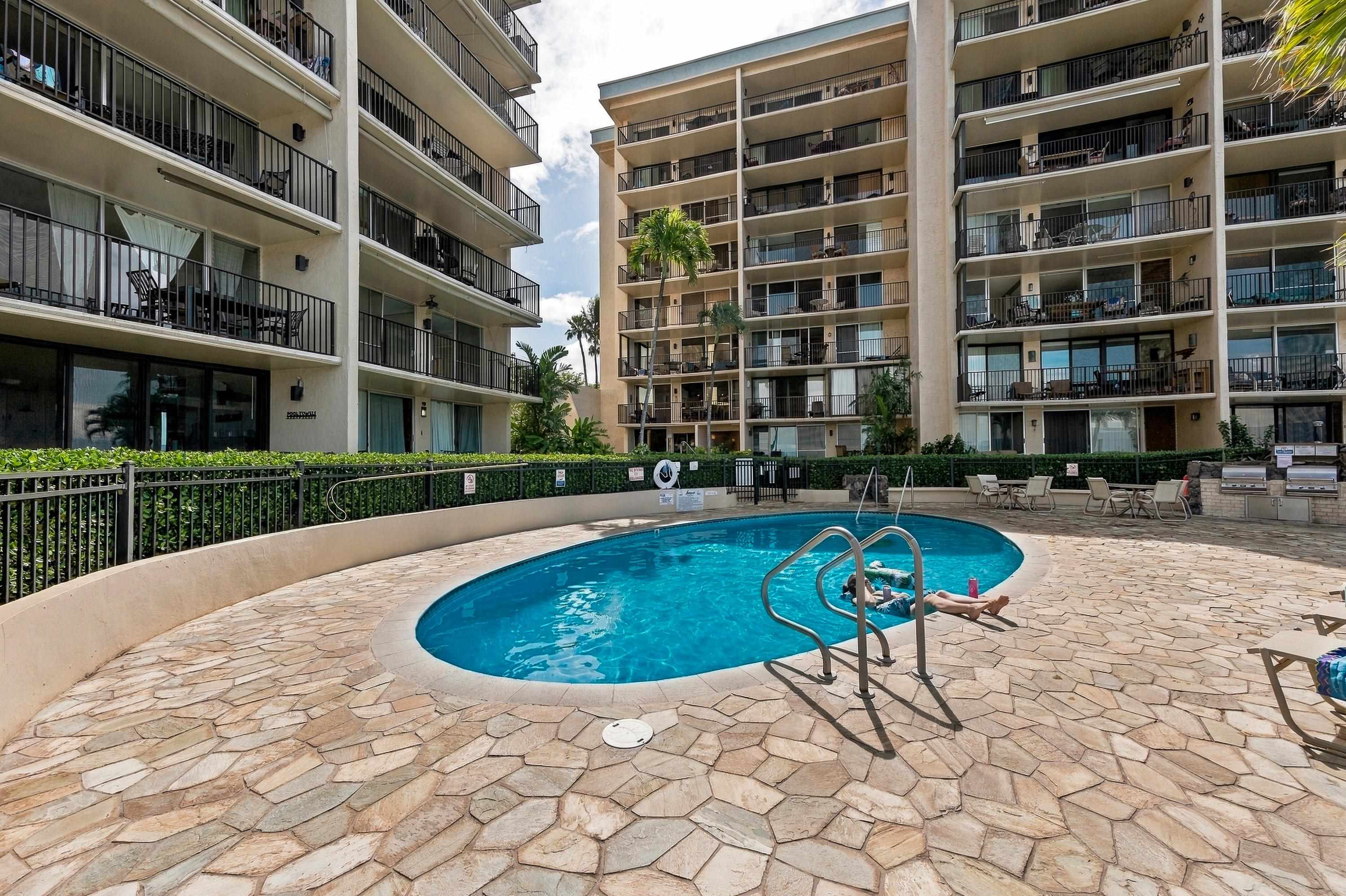 Hololani condo # B201, Lahaina, Hawaii - photo 24 of 31