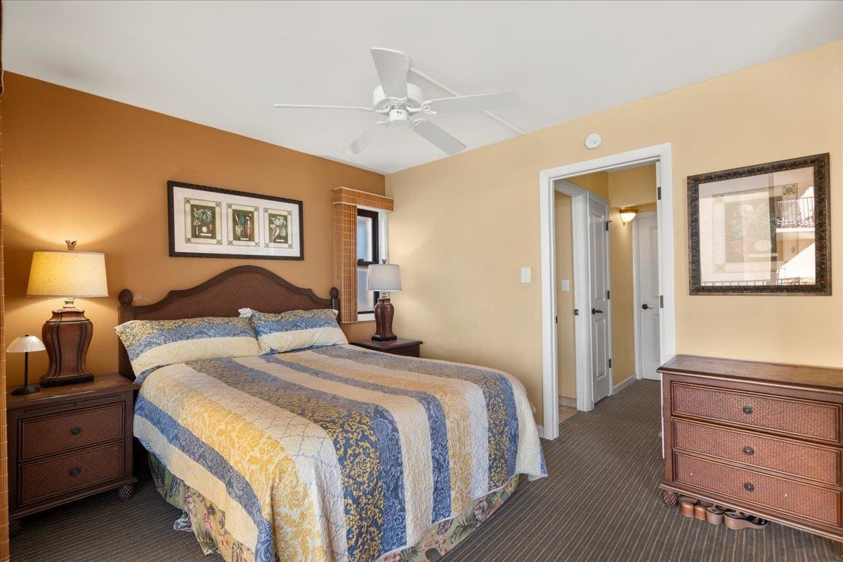 Hololani condo # B-401, Lahaina, Hawaii - photo 19 of 42