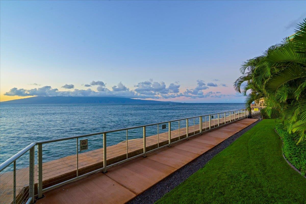 Hololani condo # B503, Lahaina, Hawaii - photo 23 of 29
