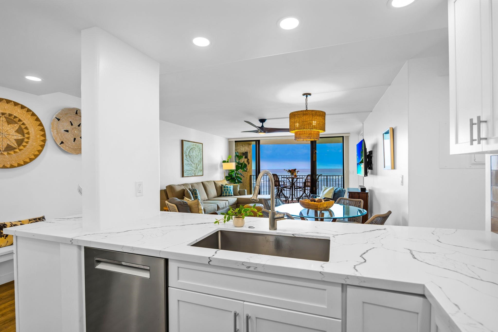 Hololani condo # B603, Lahaina, Hawaii - photo 14 of 41