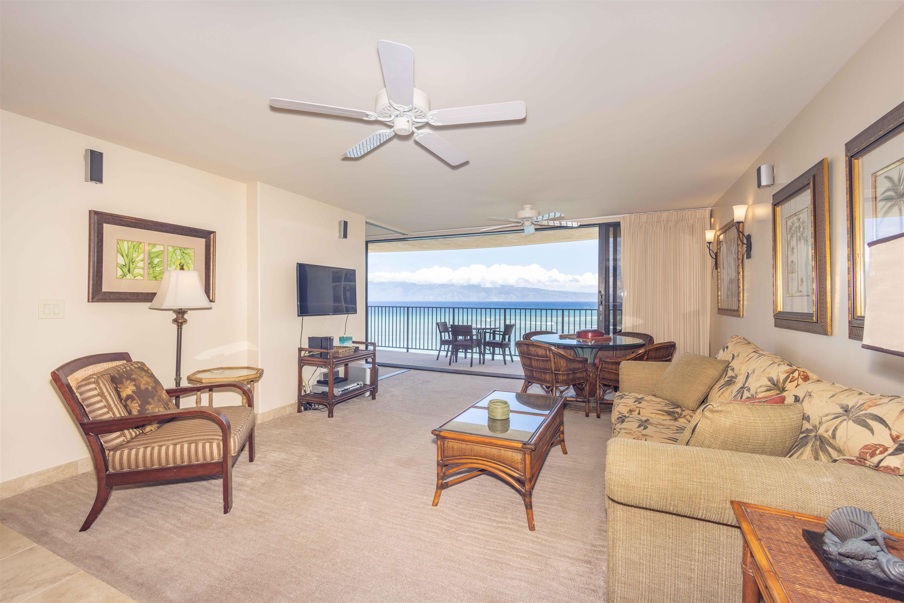 Hololani condo # B604, Lahaina, Hawaii - photo 12 of 30