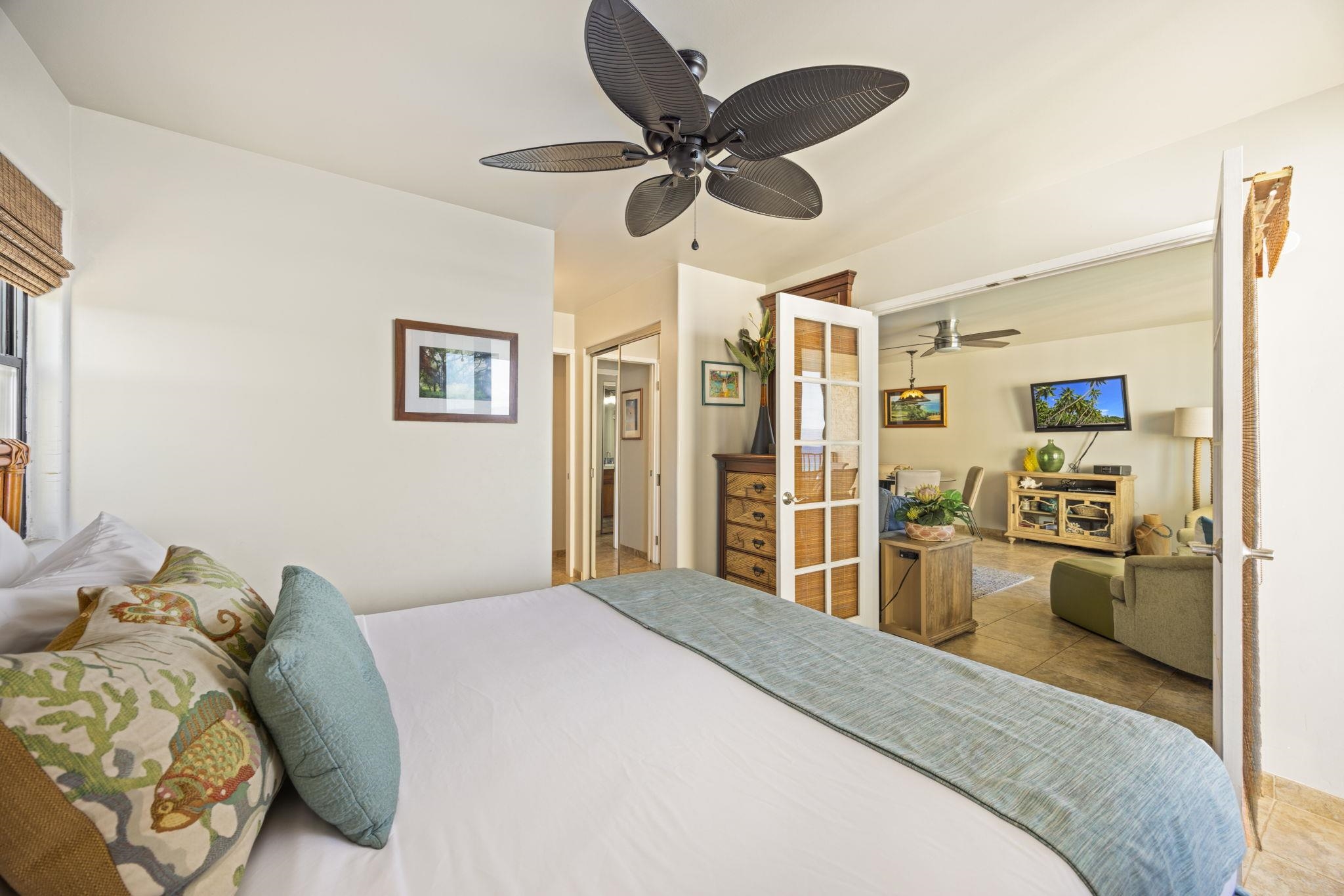 Hololani condo # B 701, Lahaina, Hawaii - photo 11 of 50