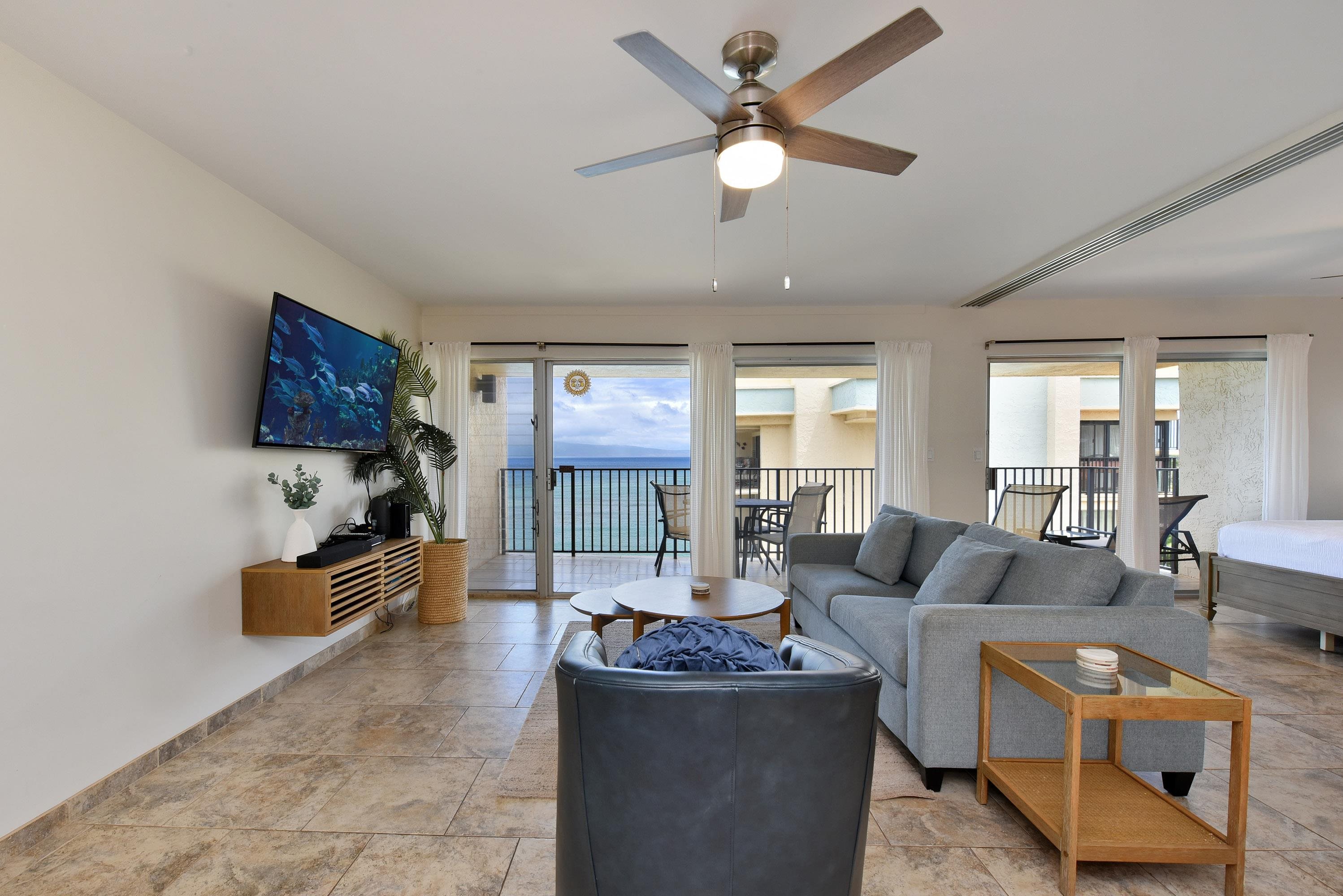 Hololani condo # B801, Lahaina, Hawaii - photo 11 of 32