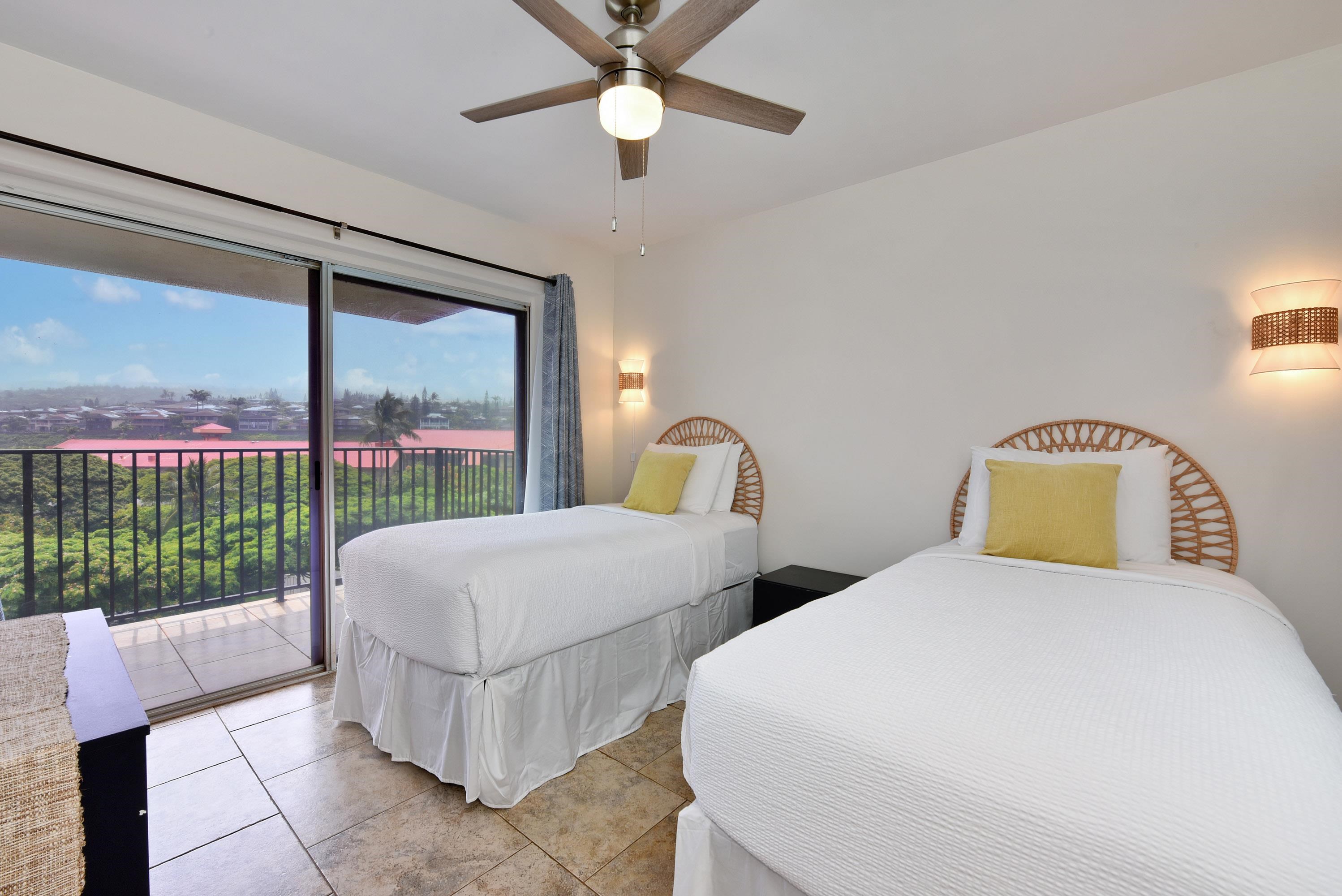 Hololani condo # B801, Lahaina, Hawaii - photo 17 of 32