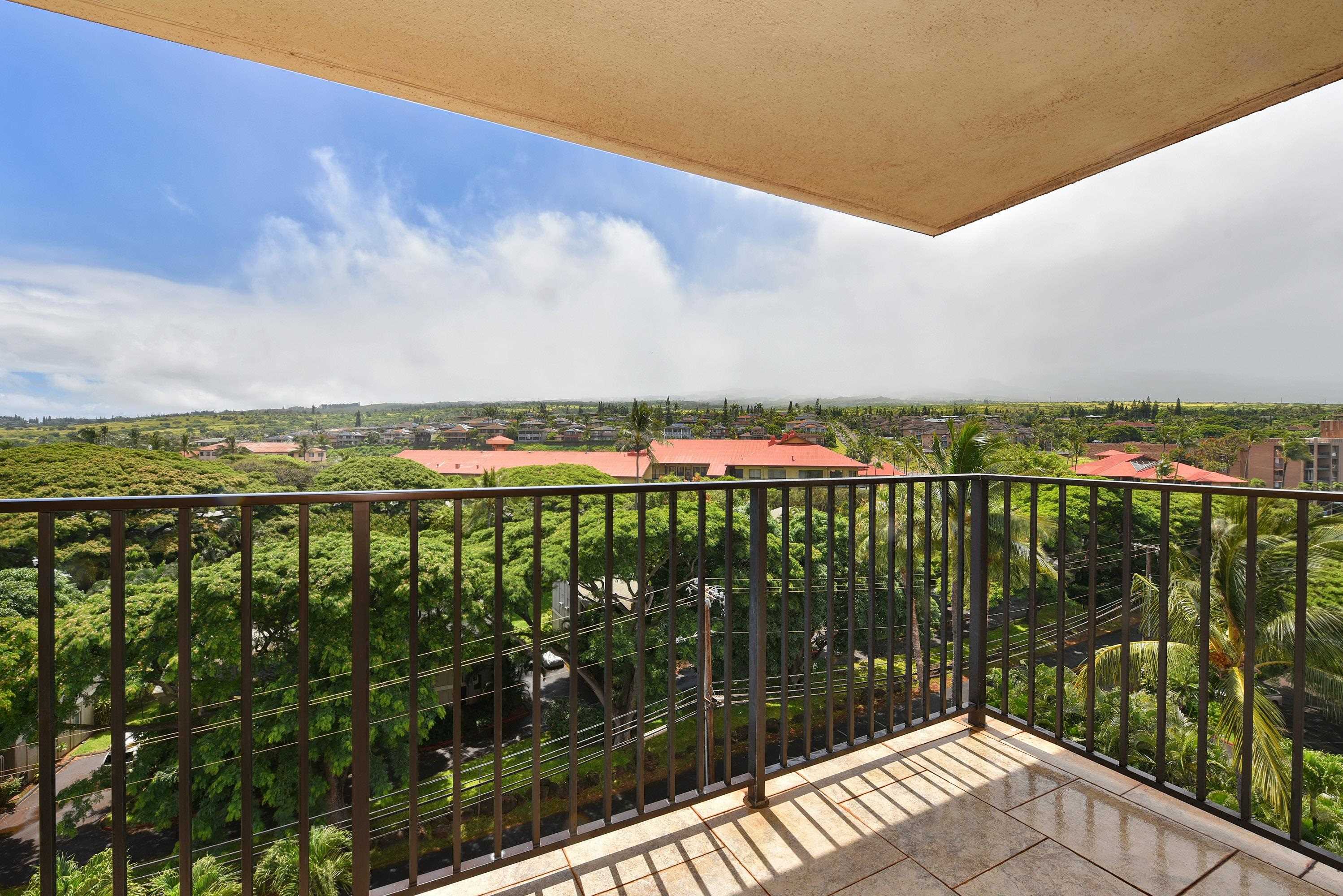 Hololani condo # B801, Lahaina, Hawaii - photo 19 of 32