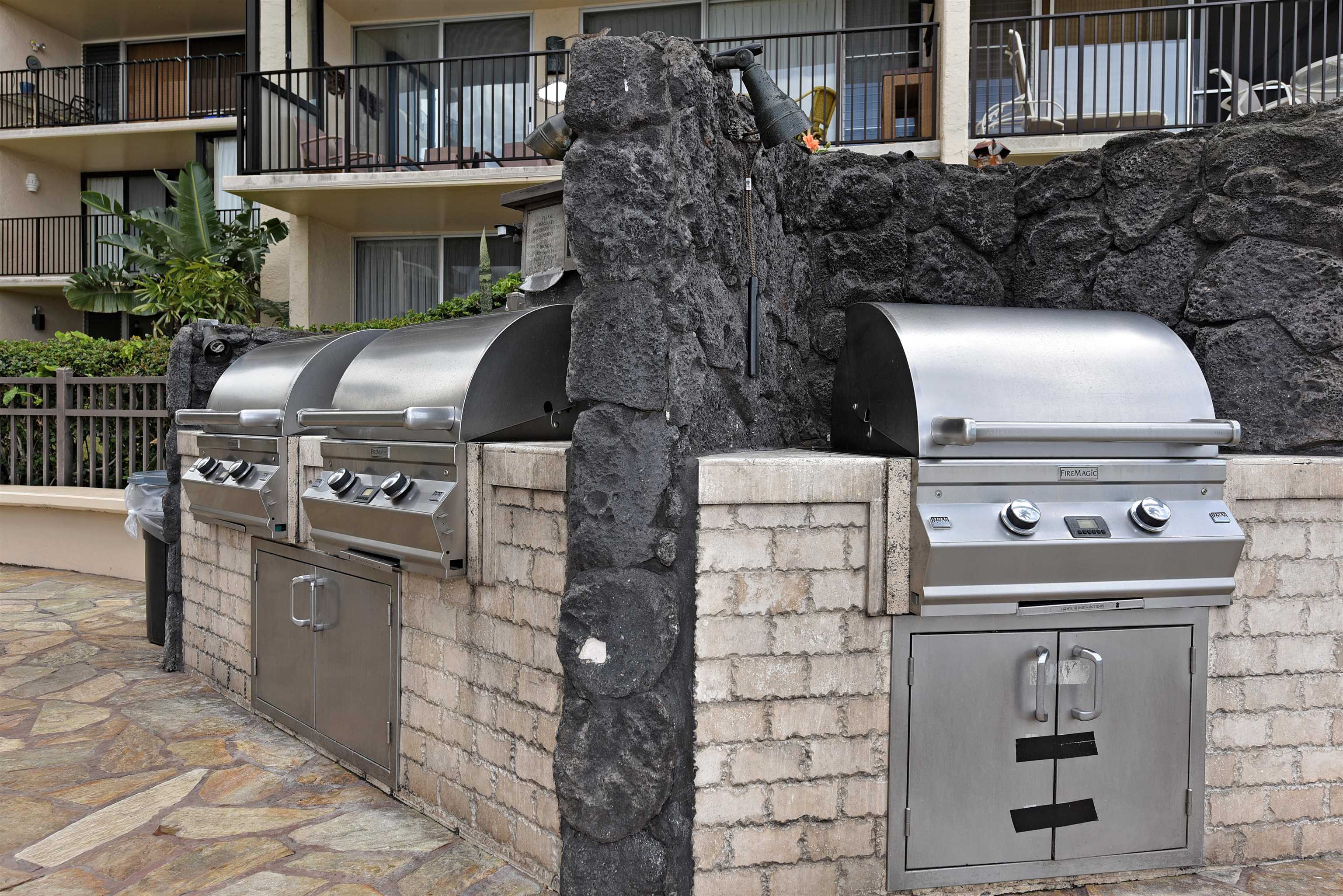 Hololani condo # B801, Lahaina, Hawaii - photo 25 of 32