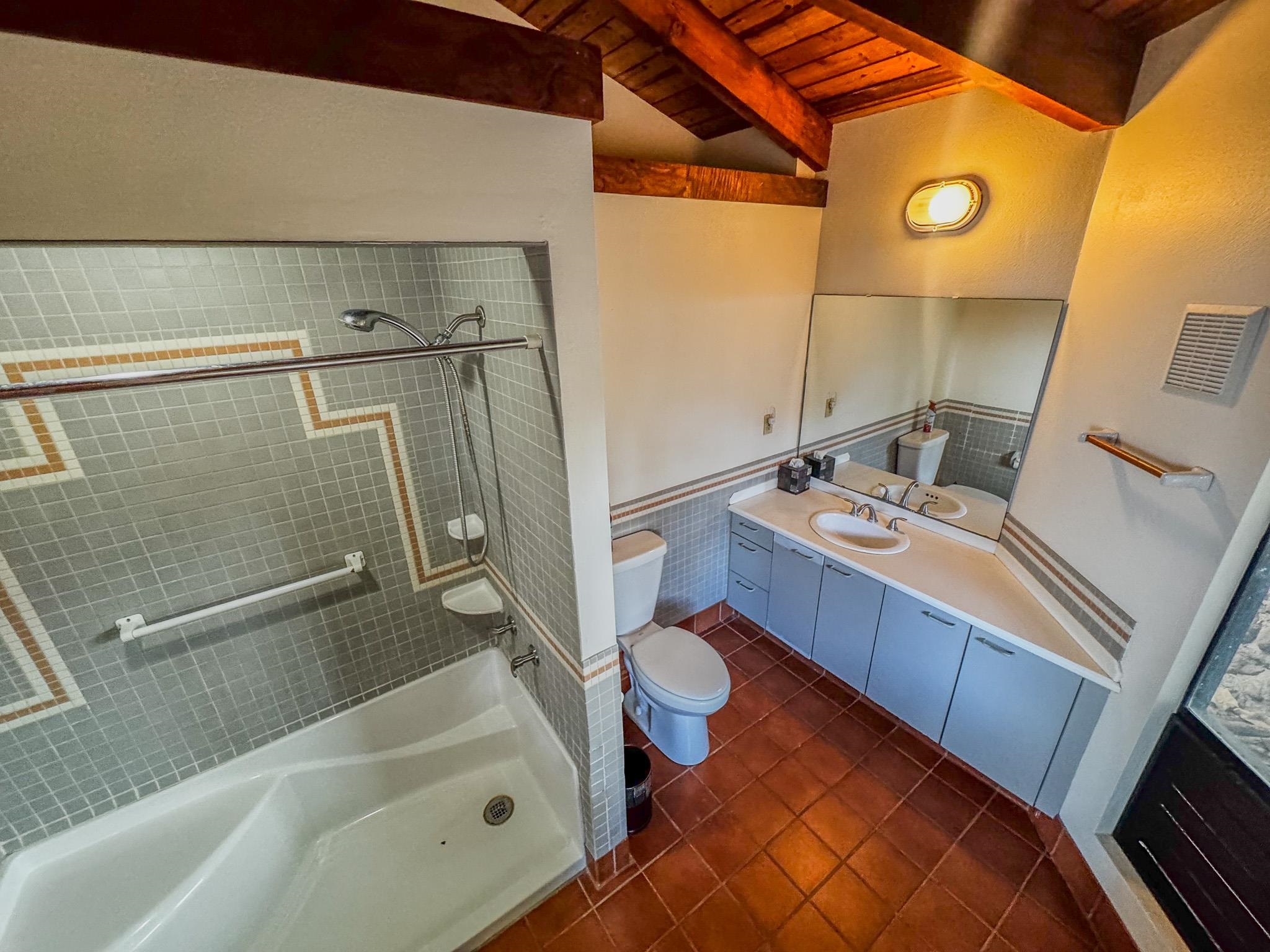 441  Uluanui Rd , Molokai home - photo 20 of 47