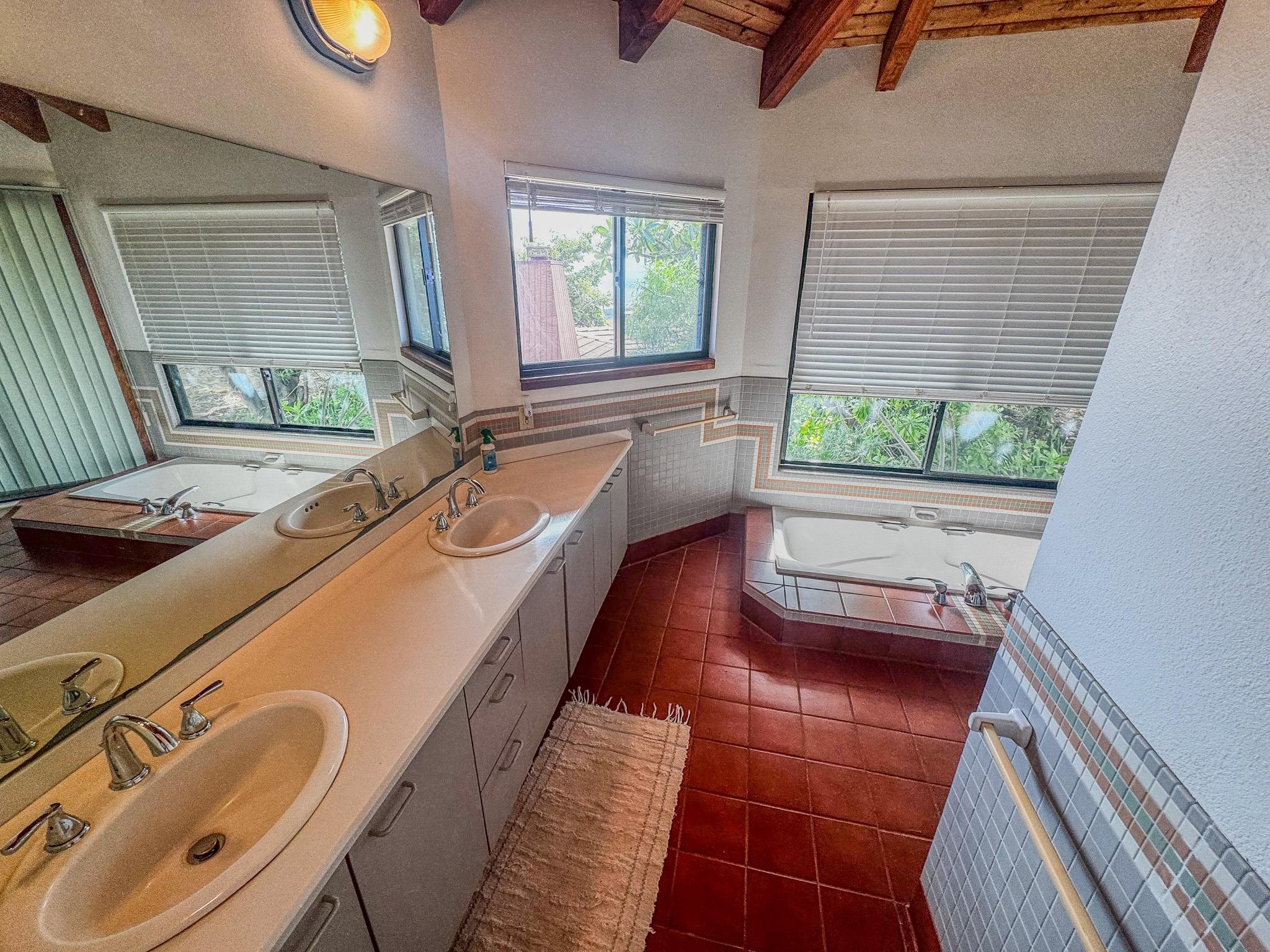 441  Uluanui Rd , Molokai home - photo 28 of 47