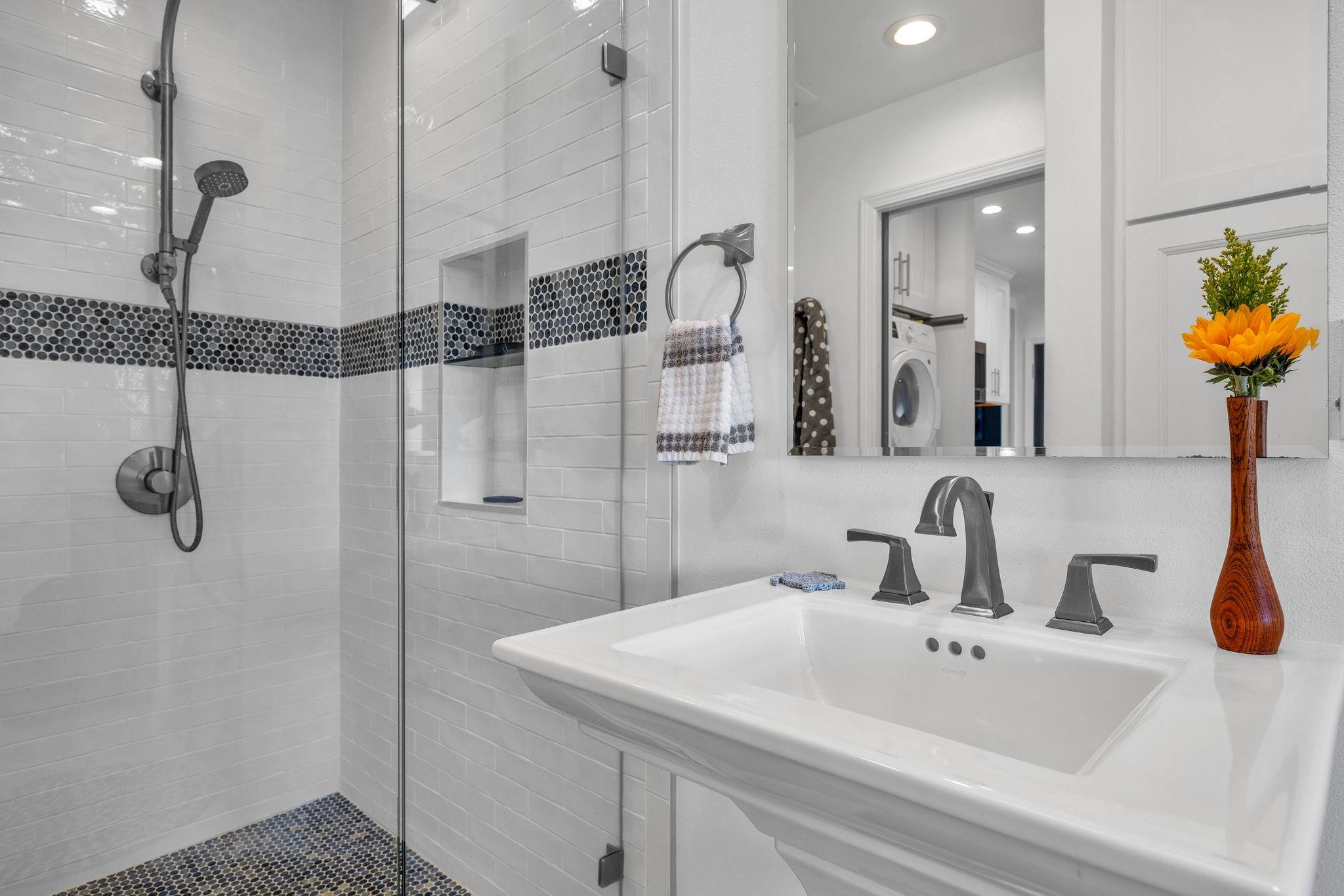 Pohailani Maui condo # 203, Lahaina, Hawaii - photo 25 of 32