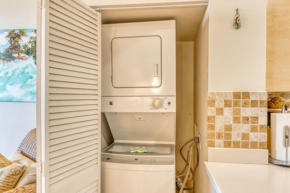 Pohailani Maui condo # 204, Lahaina, Hawaii - photo 16 of 26