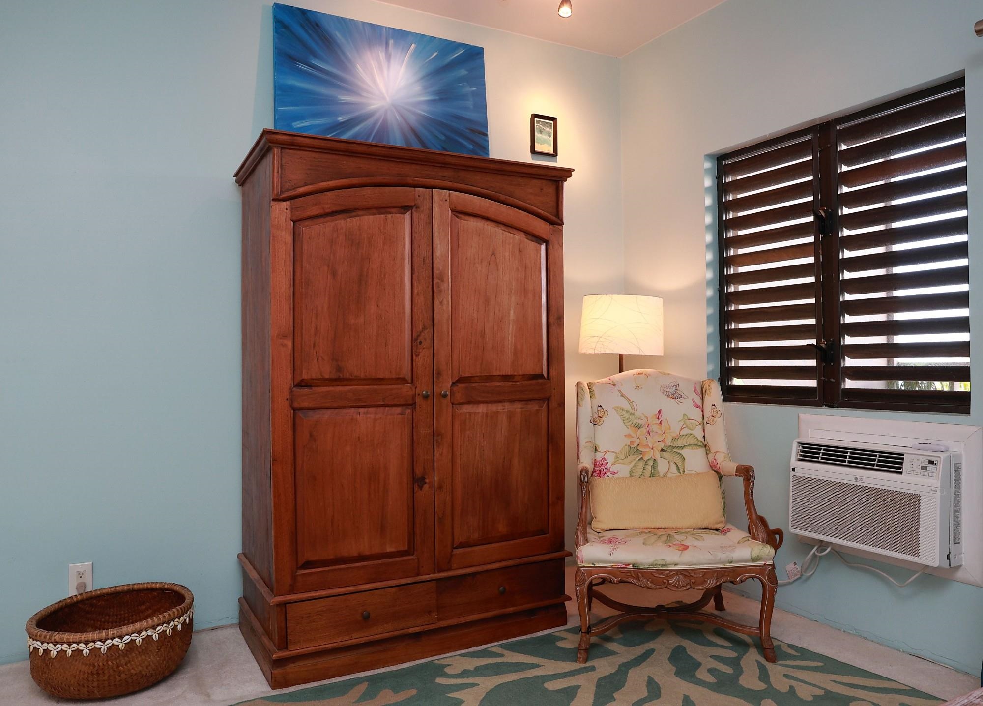 Pohailani Maui condo # 205, Lahaina, Hawaii - photo 20 of 26