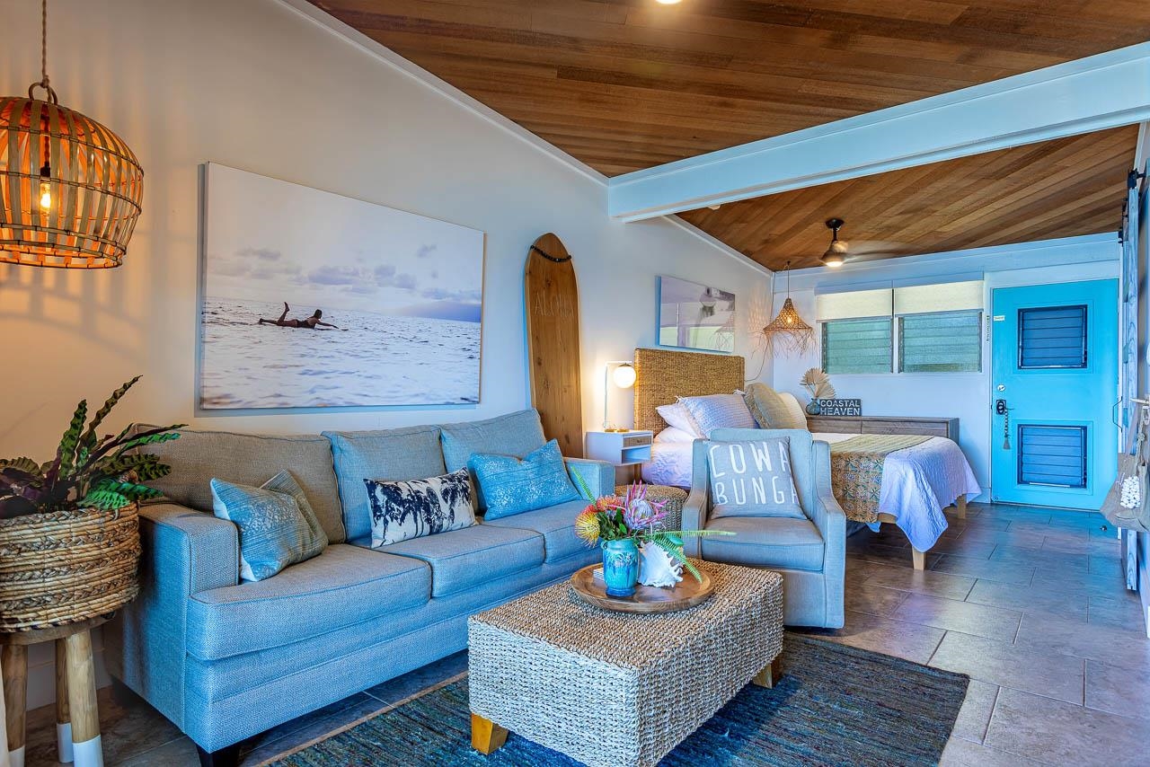 Pohailani Maui condo # 212, Lahaina, Hawaii - photo 2 of 36