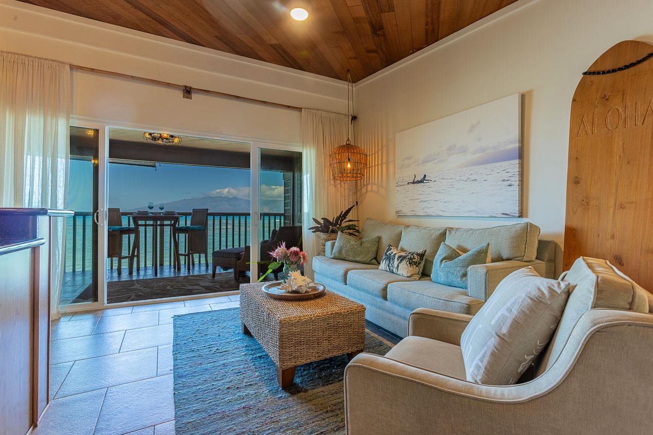 Pohailani Maui condo # 212, Lahaina, Hawaii - photo 4 of 36