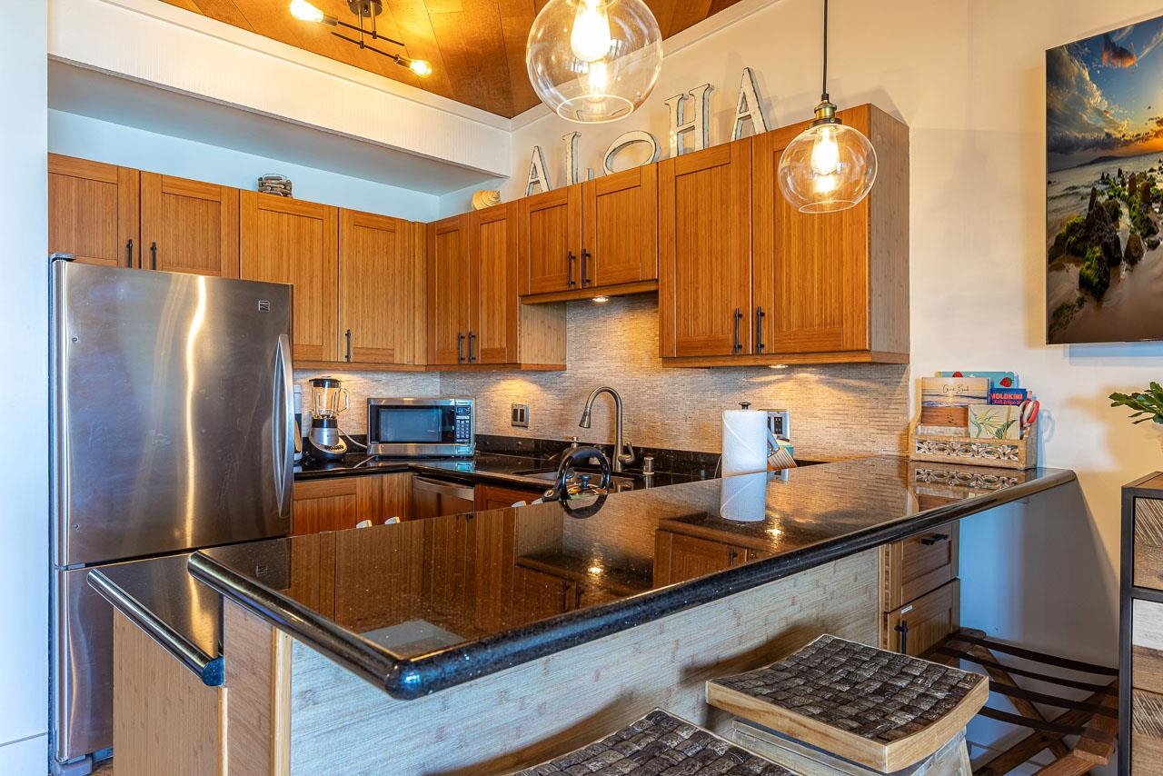 Pohailani Maui condo # 212, Lahaina, Hawaii - photo 6 of 36