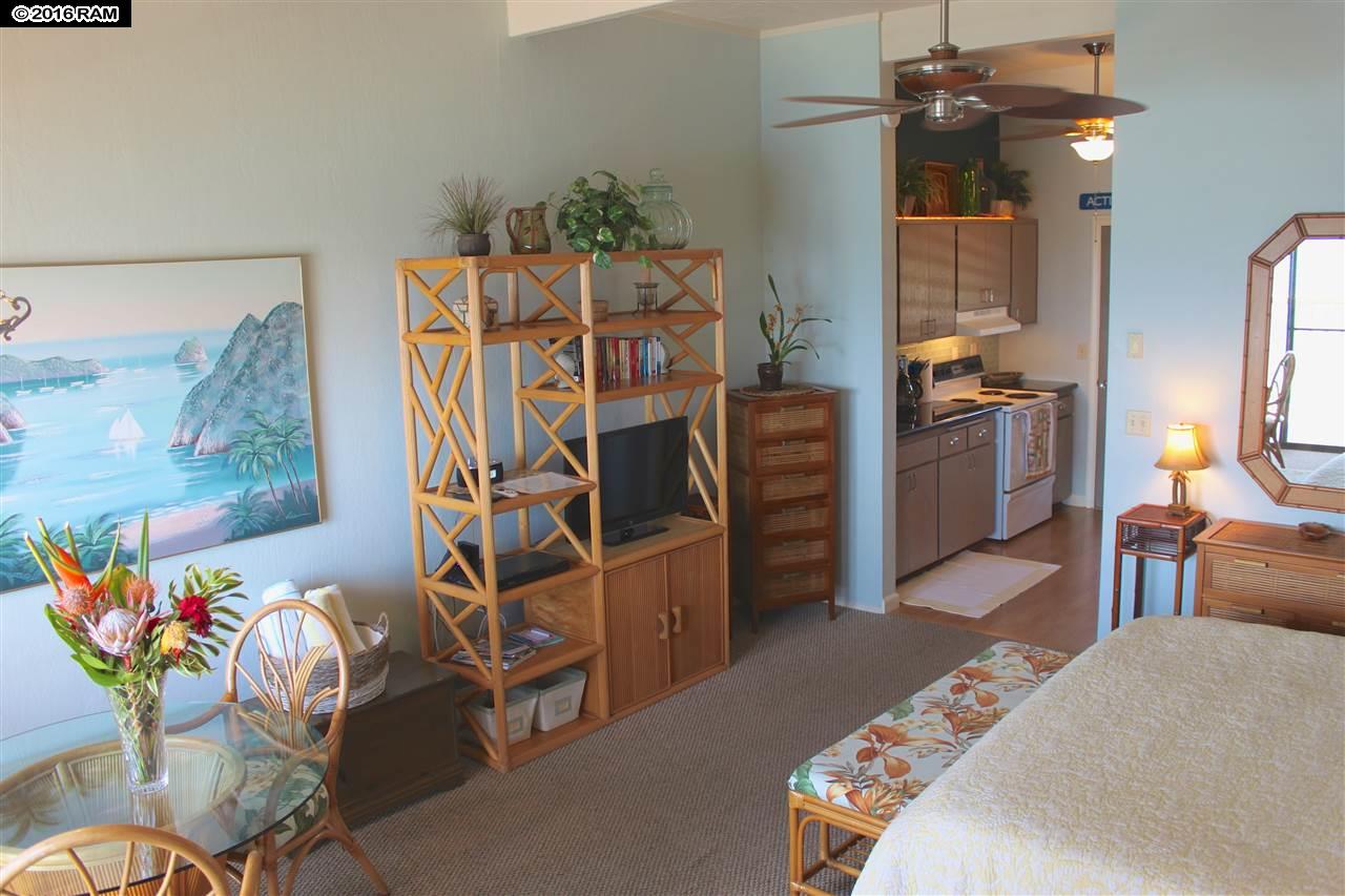 Pohailani Maui condo # 307, Lahaina, Hawaii - photo 5 of 12