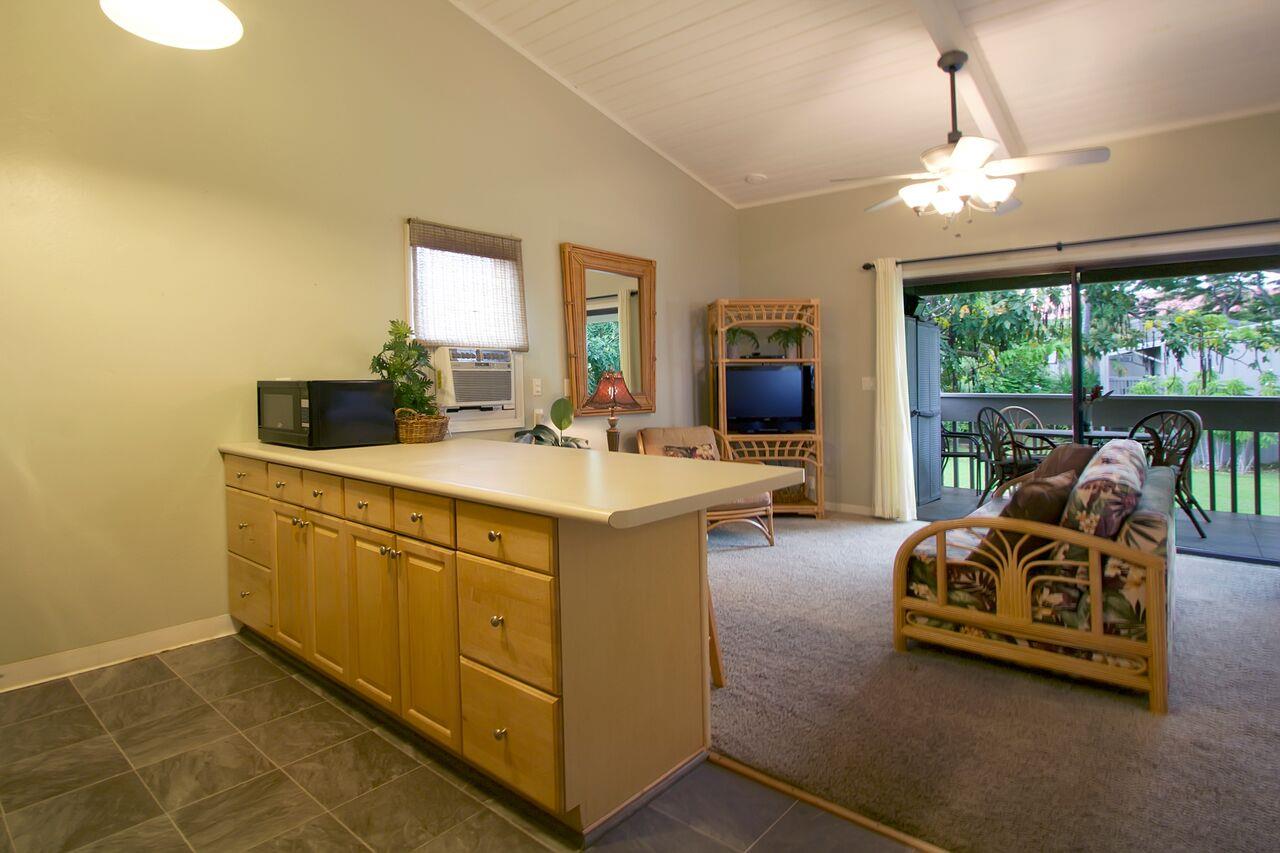 Pohailani Maui condo # 216, Lahaina, Hawaii - photo 7 of 22