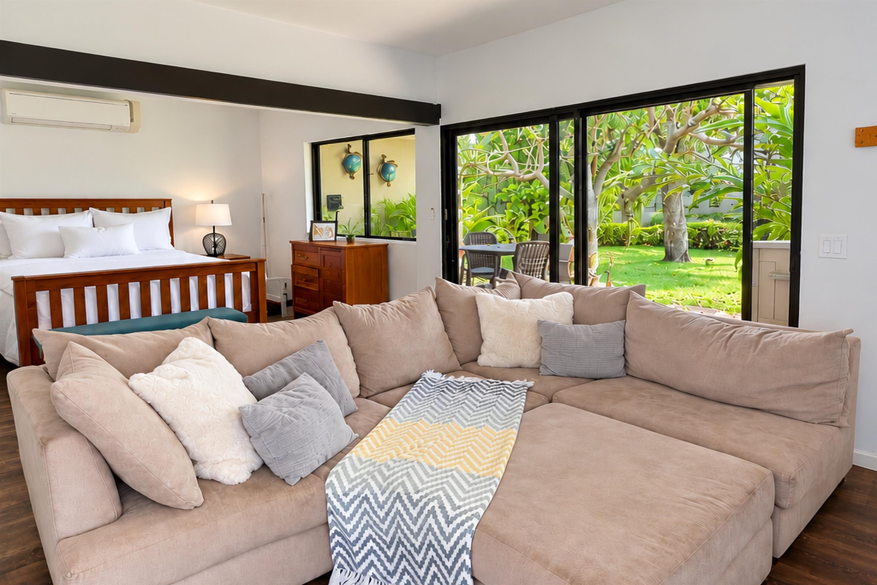 Pohailani Maui condo # 117, Lahaina, Hawaii - photo 2 of 17