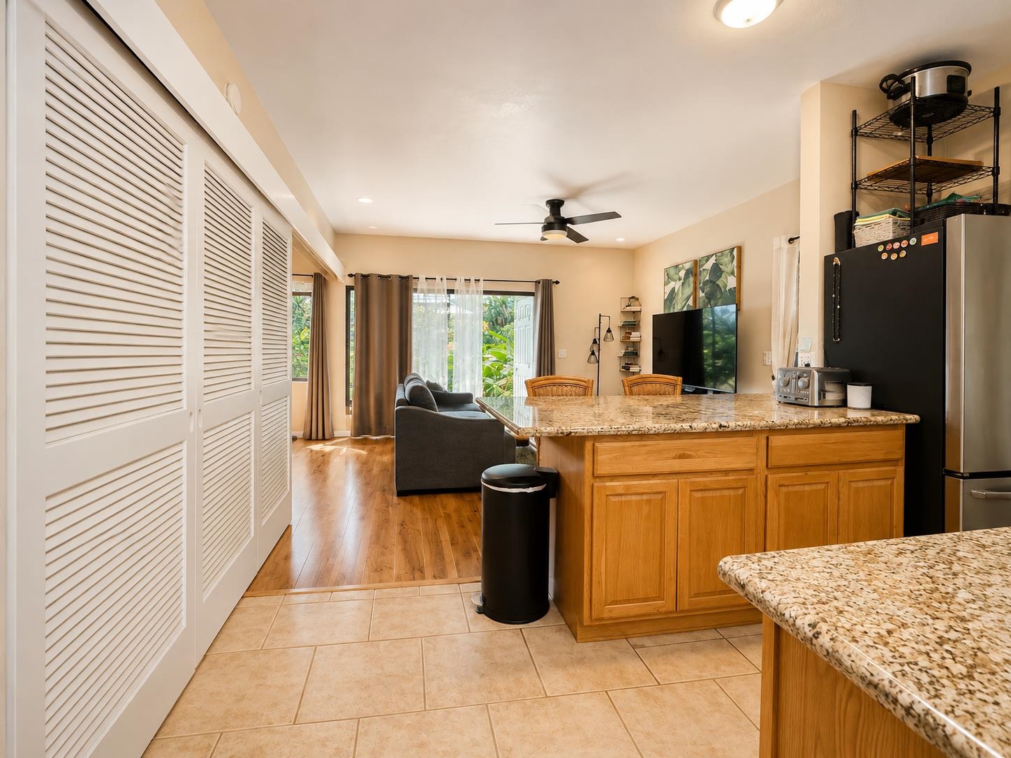 Pohailani Maui condo # 120, Lahaina, Hawaii - photo 4 of 15