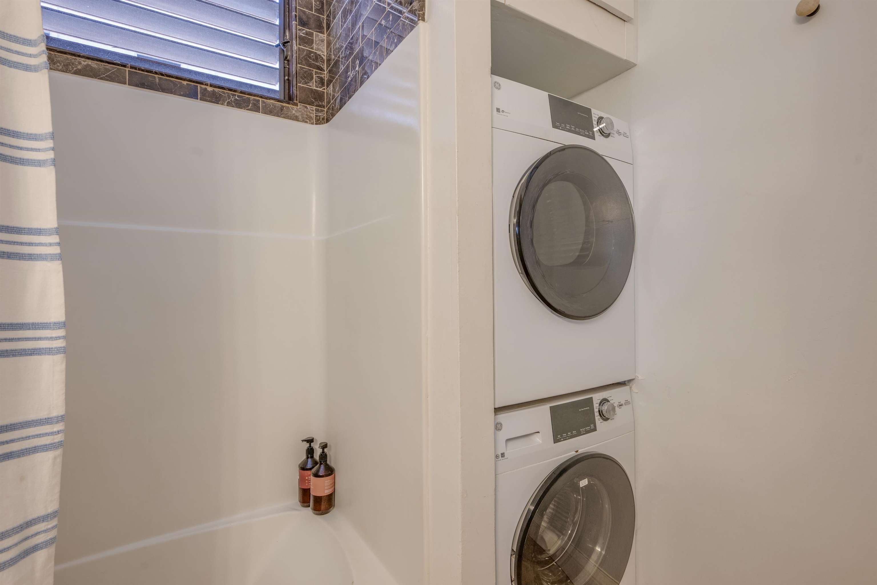 Pohailani Maui condo # 124, Lahaina, Hawaii - photo 11 of 30