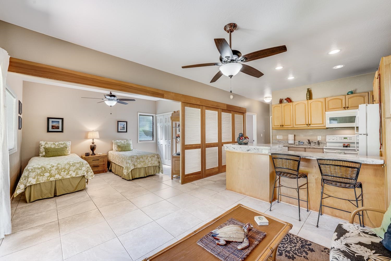 Pohailani Maui condo # 154, Lahaina, Hawaii - photo 3 of 40