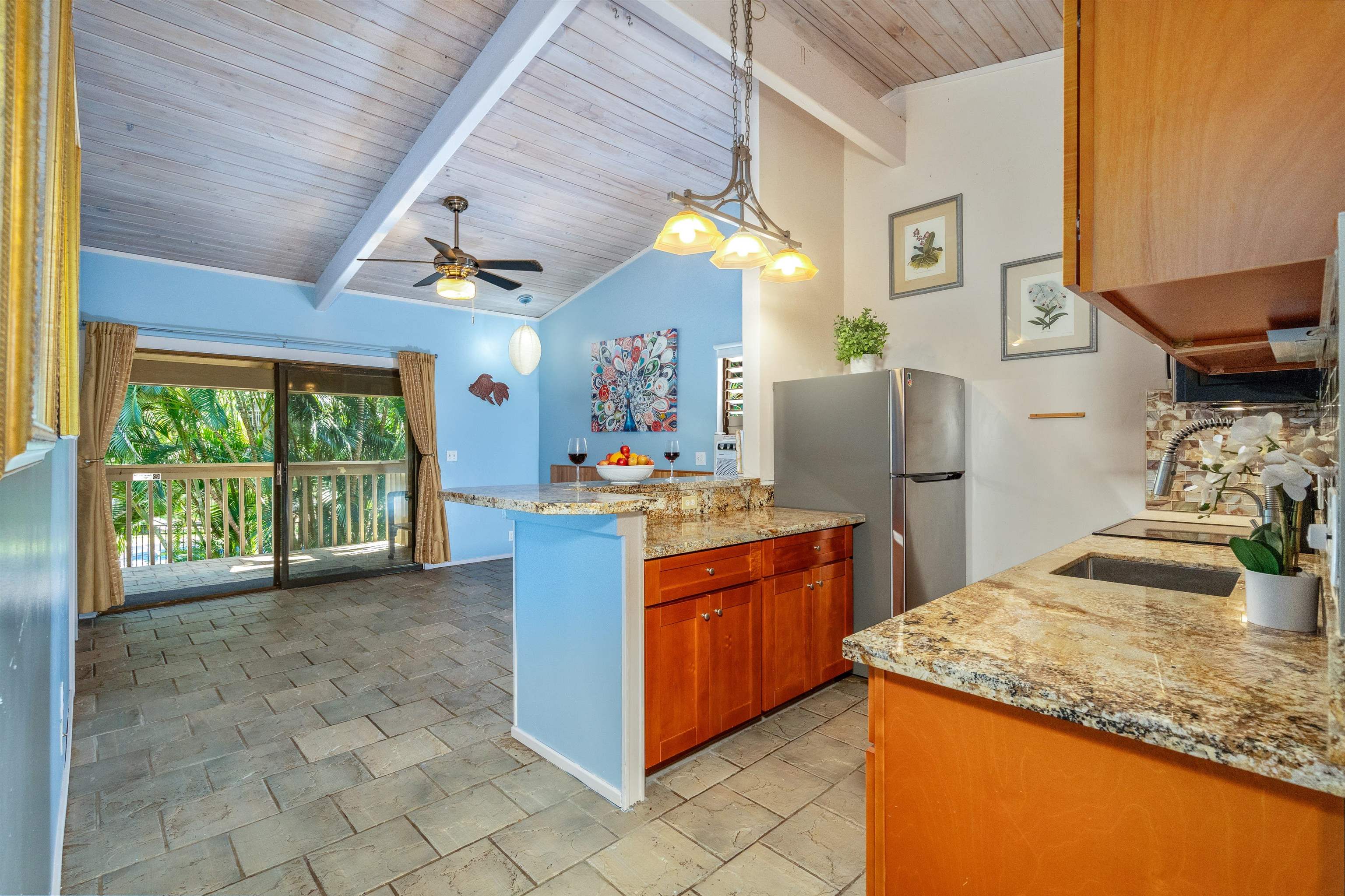 Pohailani Maui condo # 221, Lahaina, Hawaii - photo 3 of 30