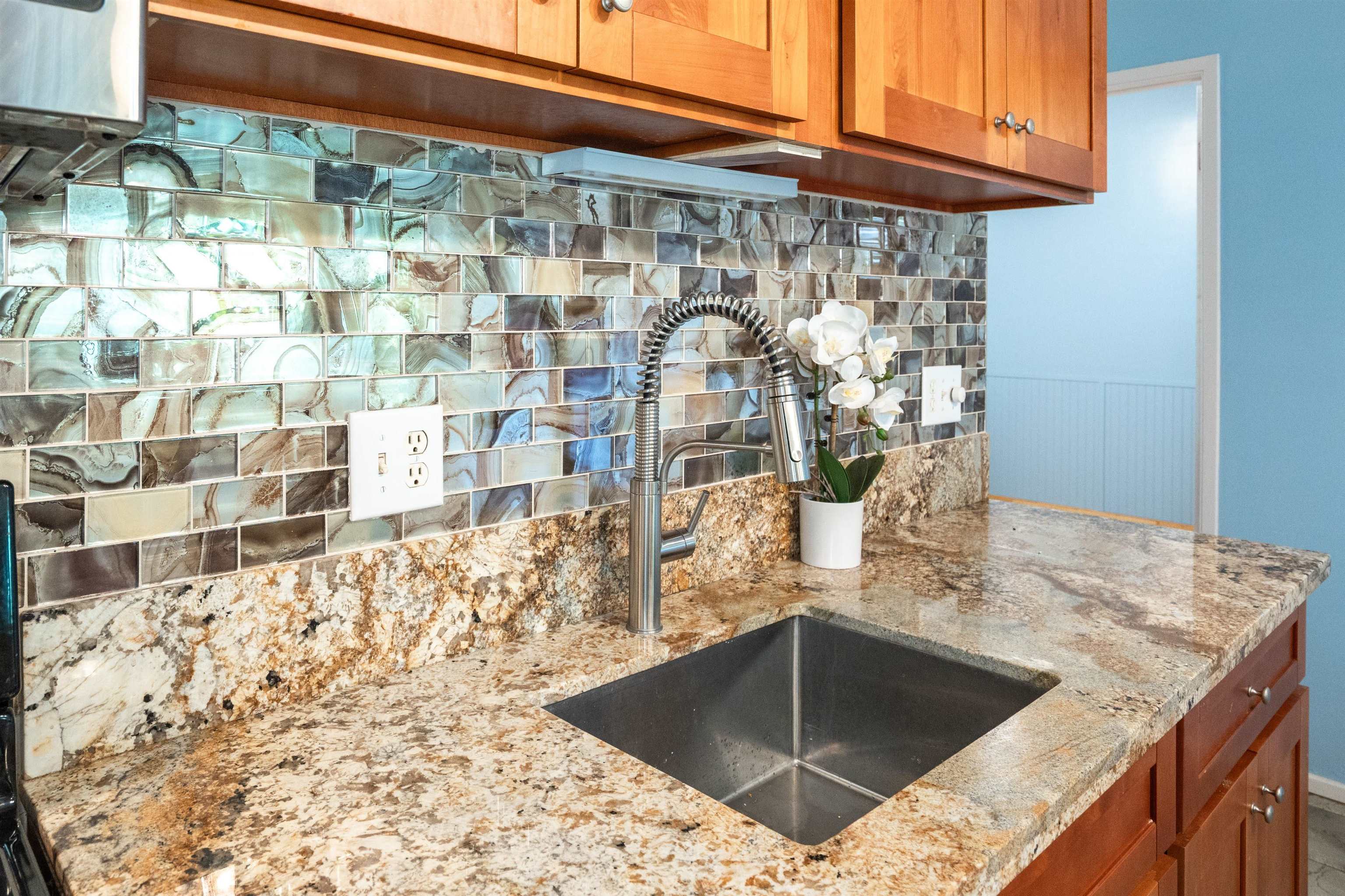 Pohailani Maui condo # 221, Lahaina, Hawaii - photo 8 of 30