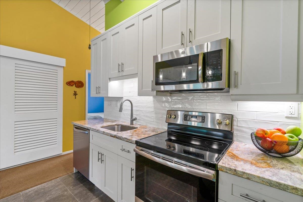 Pohailani Maui condo # 237, Lahaina, Hawaii - photo 17 of 33