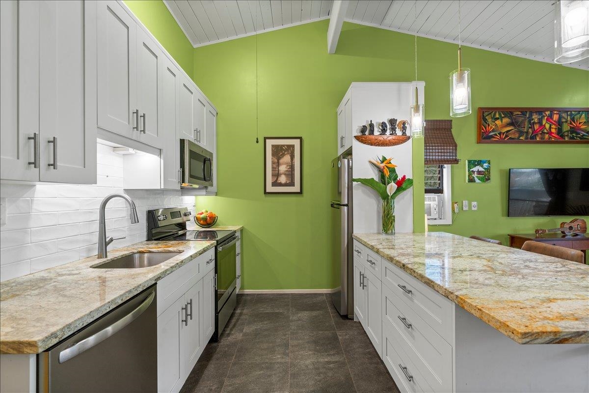 Pohailani Maui condo # 237, Lahaina, Hawaii - photo 10 of 33