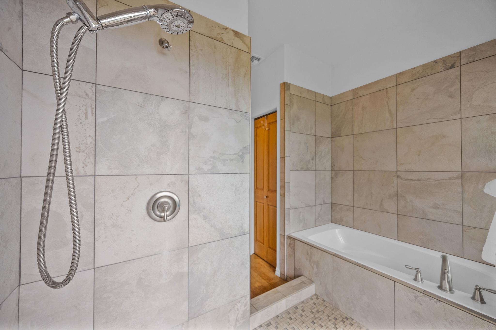 445  Kaukini Loop Kahakuloa, Wailuku home - photo 30 of 38