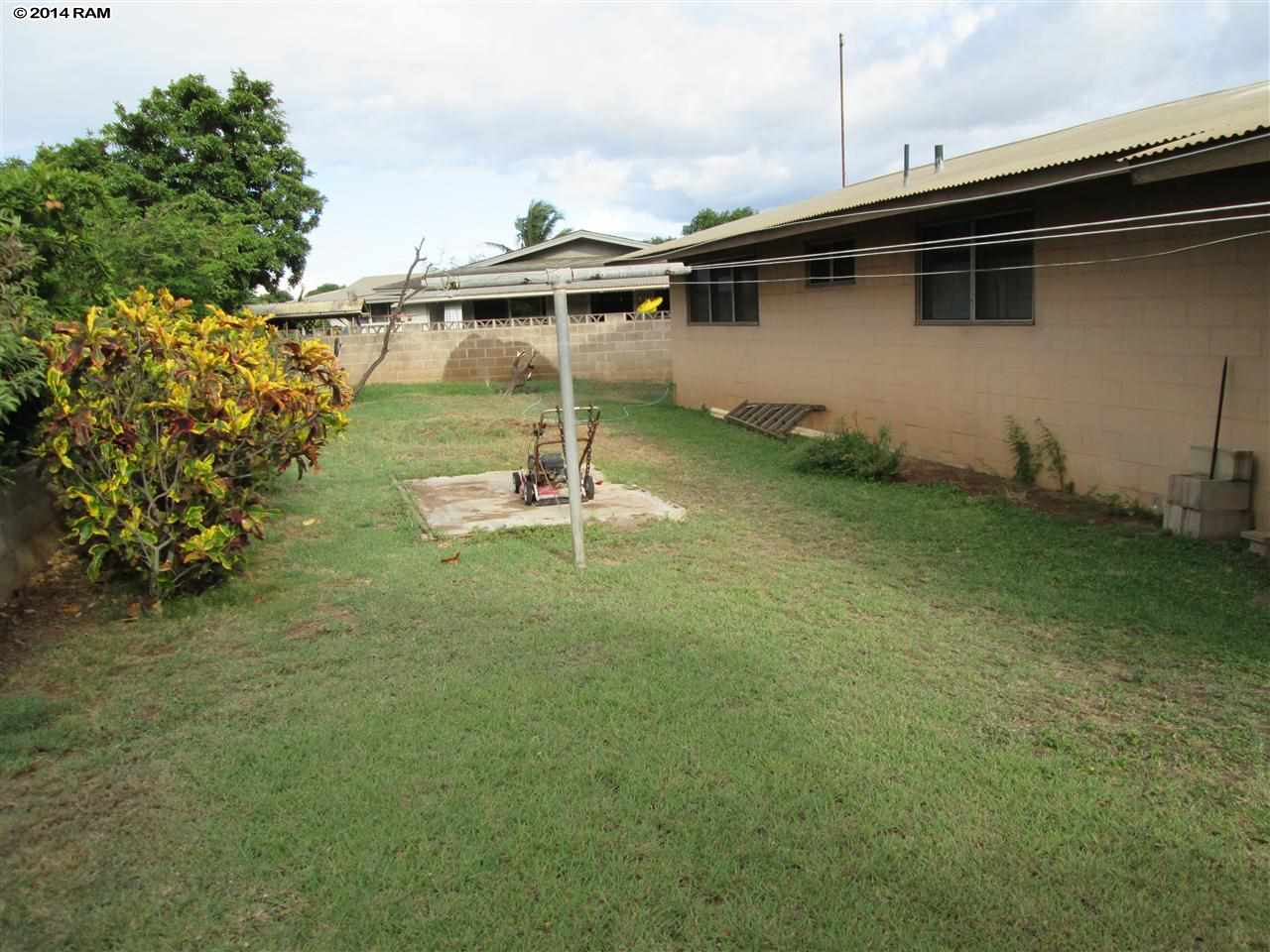 446  Kipuka Pl , Kahului home - photo 2 of 12