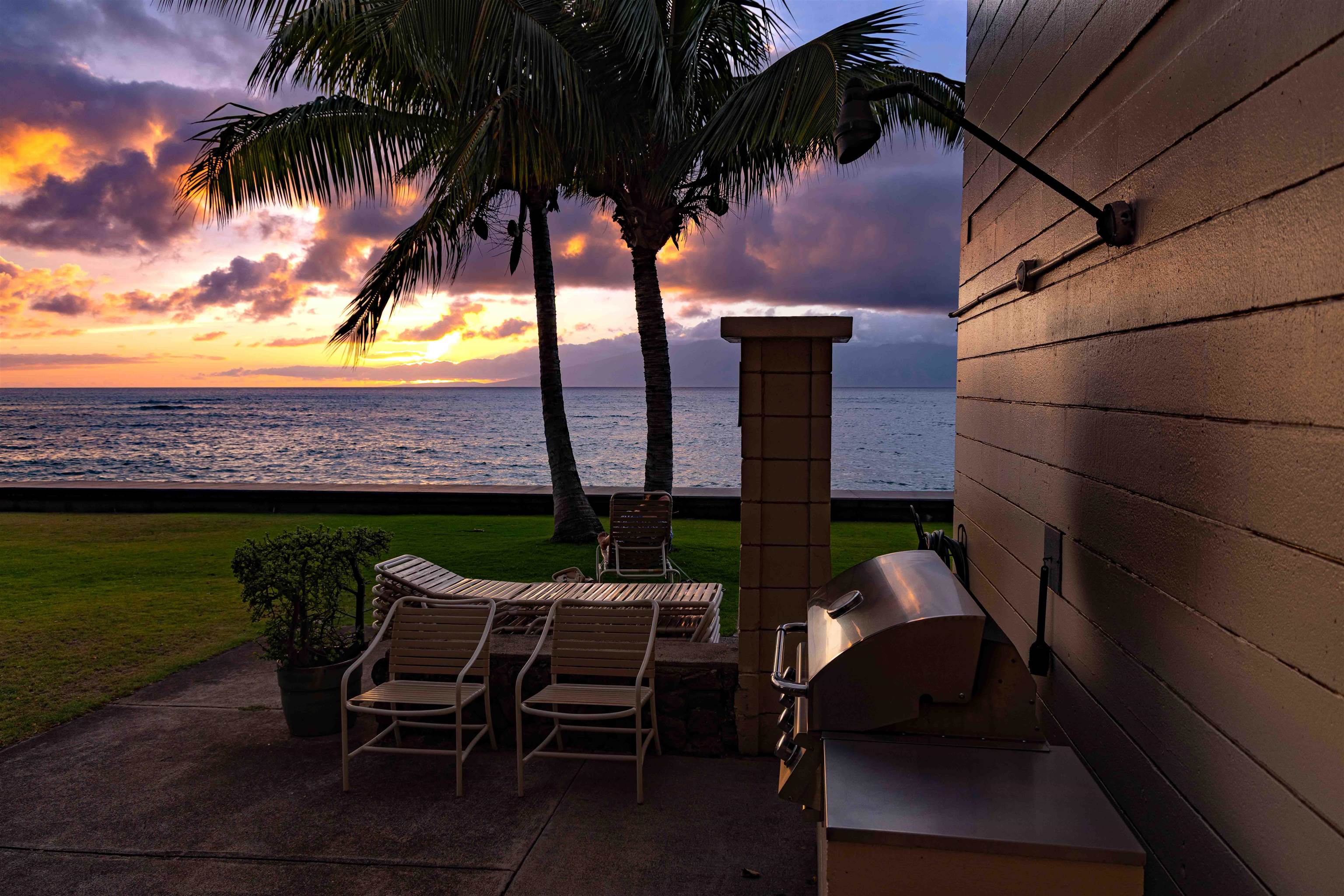 Kahana Reef condo # 118, Lahaina, Hawaii - photo 12 of 41