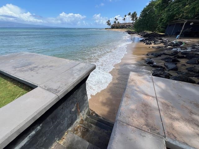 Kahana Reef condo # 202, Lahaina, Hawaii - photo 14 of 28