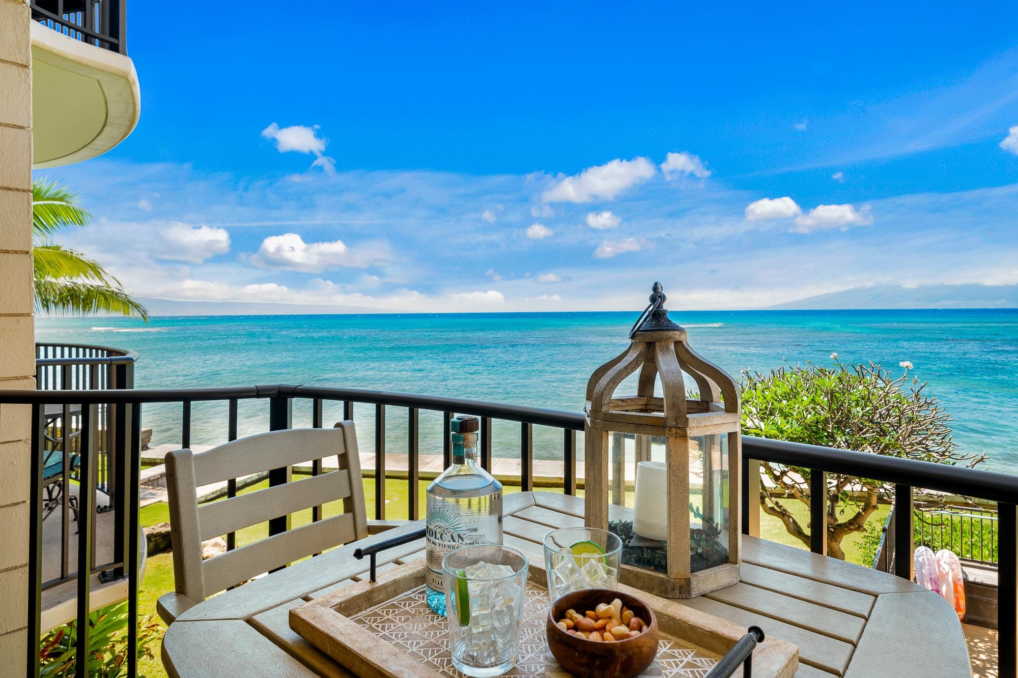 Kahana Reef condo # 203, Lahaina, Hawaii - photo 2 of 40