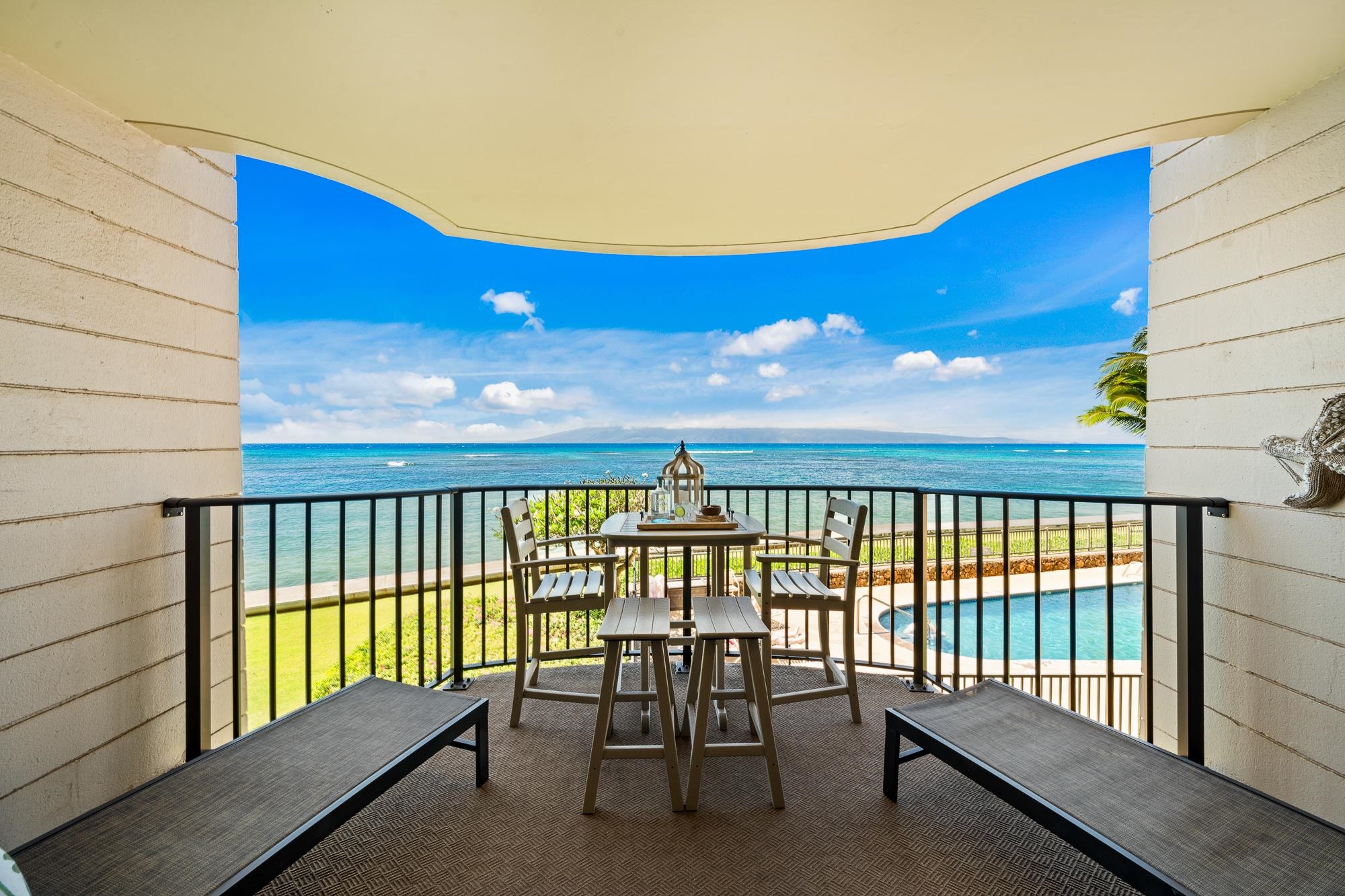 Kahana Reef condo # 203, Lahaina, Hawaii - photo 34 of 40