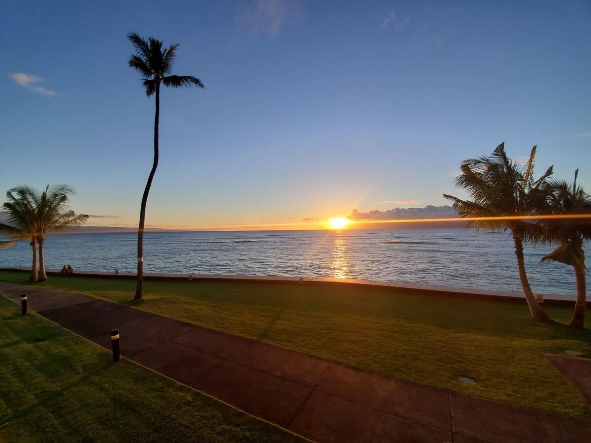 Kahana Reef condo # 215, Lahaina, Hawaii - photo 21 of 26