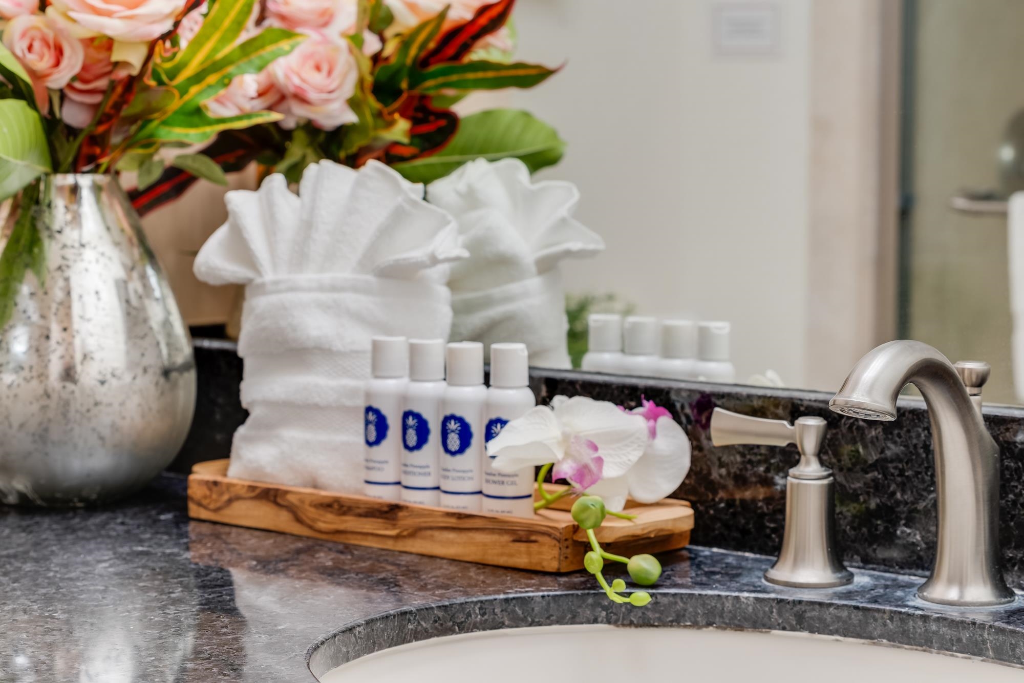 Kahana Reef condo # 221, Lahaina, Hawaii - photo 17 of 35