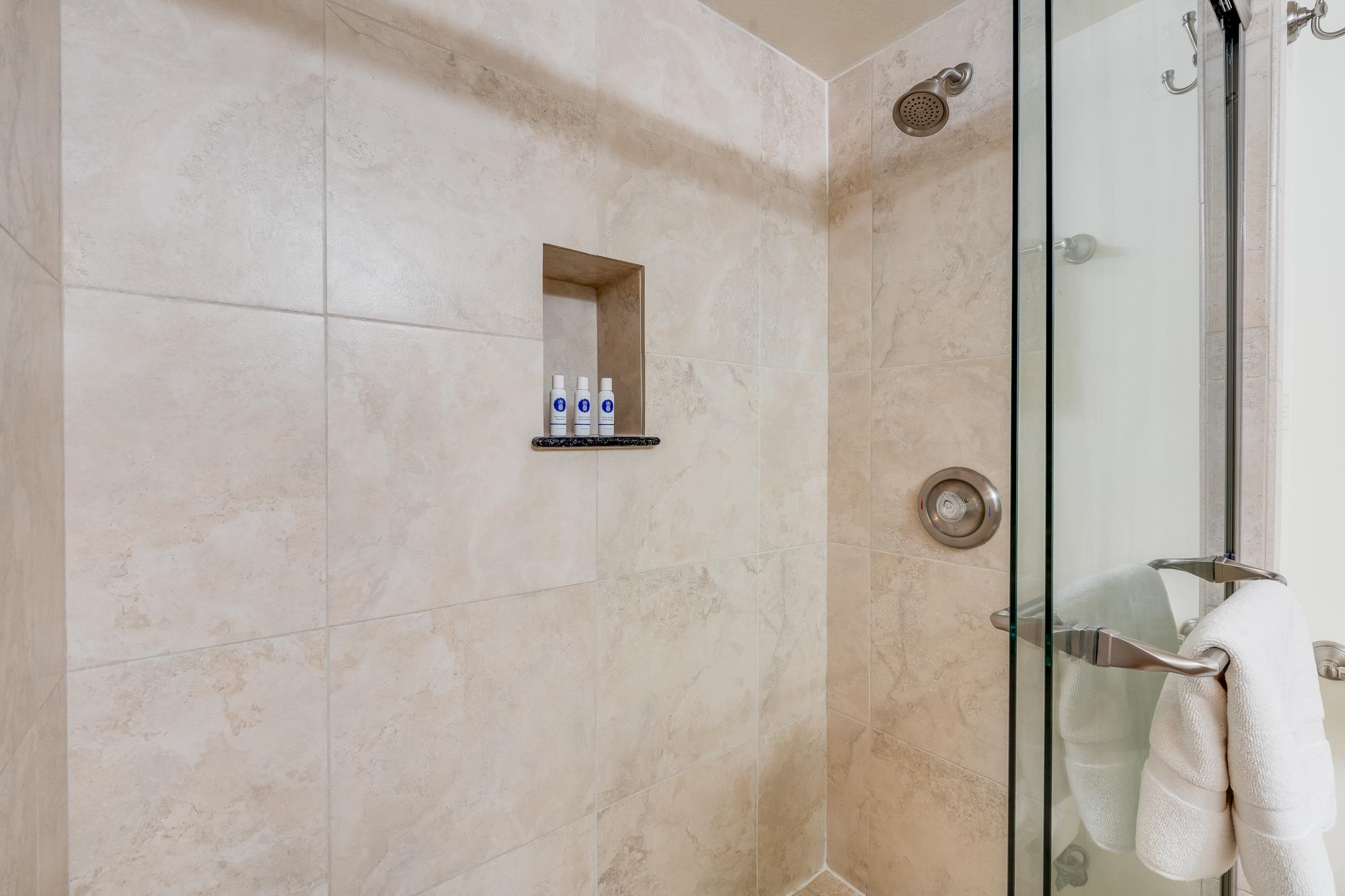 Kahana Reef condo # 221, Lahaina, Hawaii - photo 26 of 35