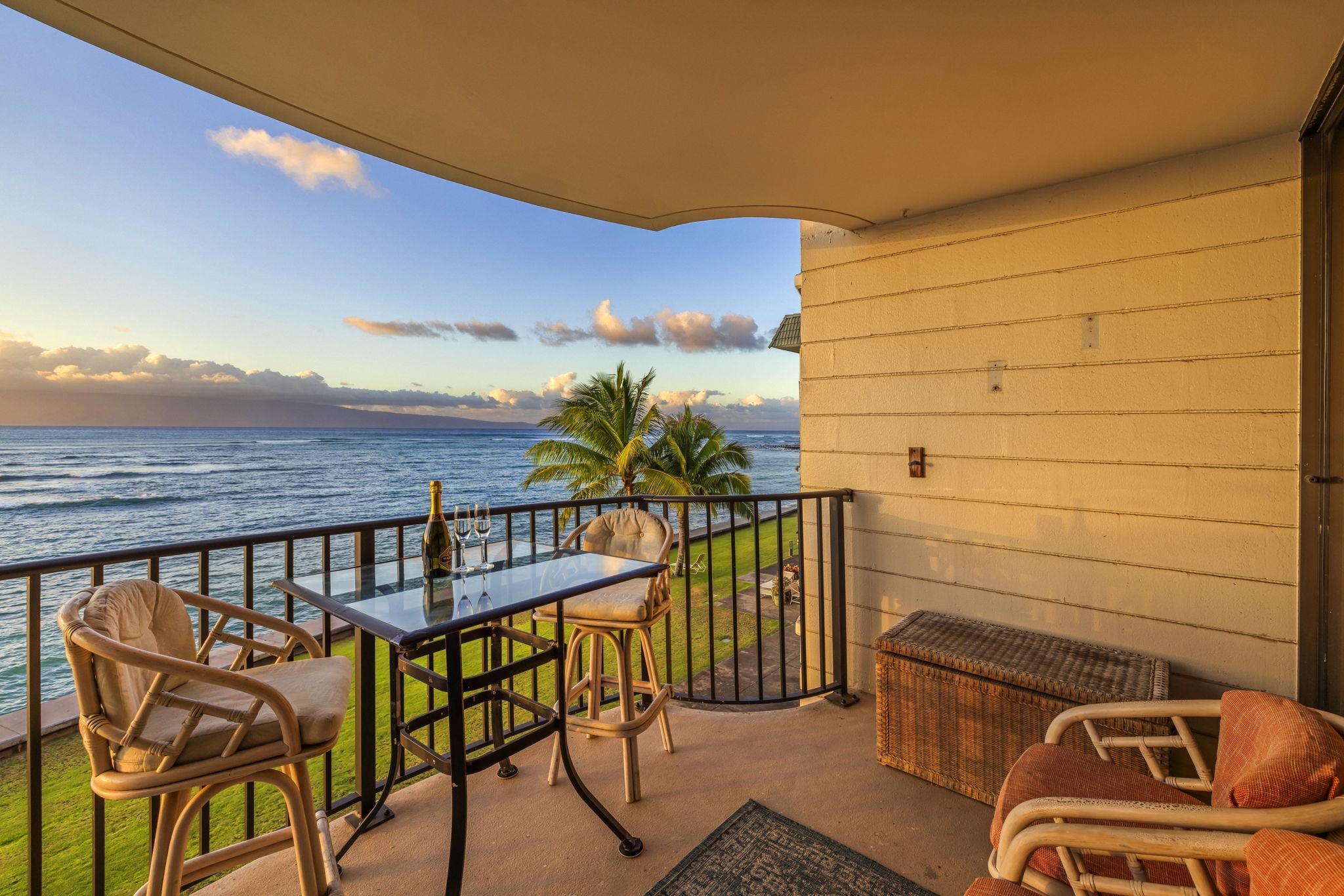 Kahana Reef condo # 312, Lahaina, Hawaii - photo 3 of 26