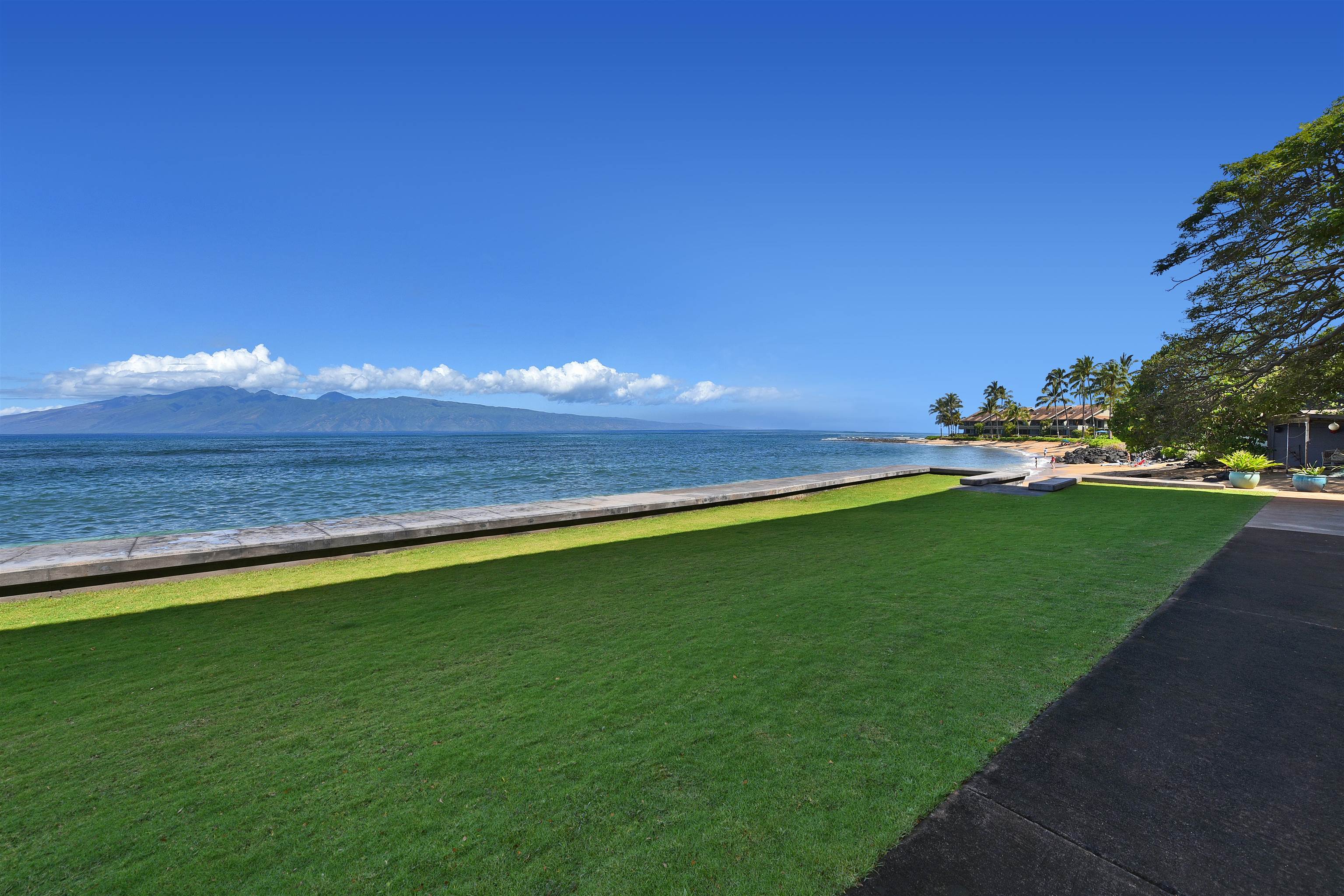 Kahana Reef condo # 317, Lahaina, Hawaii - photo 16 of 26