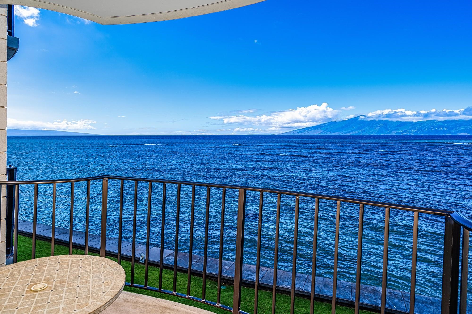 Kahana Reef condo # 322, Lahaina, Hawaii - photo 12 of 30