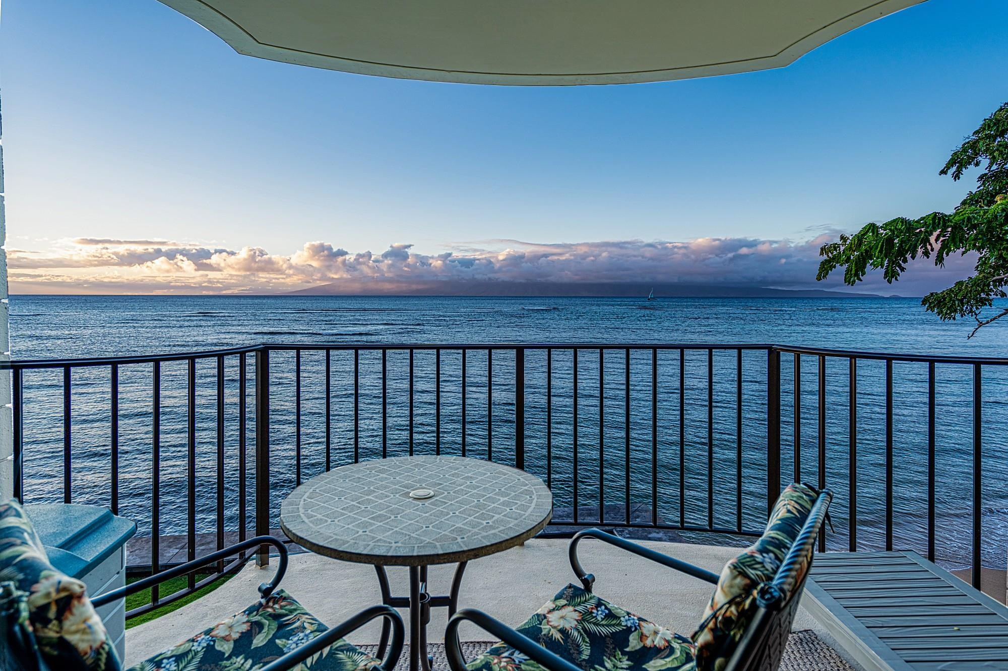 Kahana Reef condo # 322, Lahaina, Hawaii - photo 14 of 30