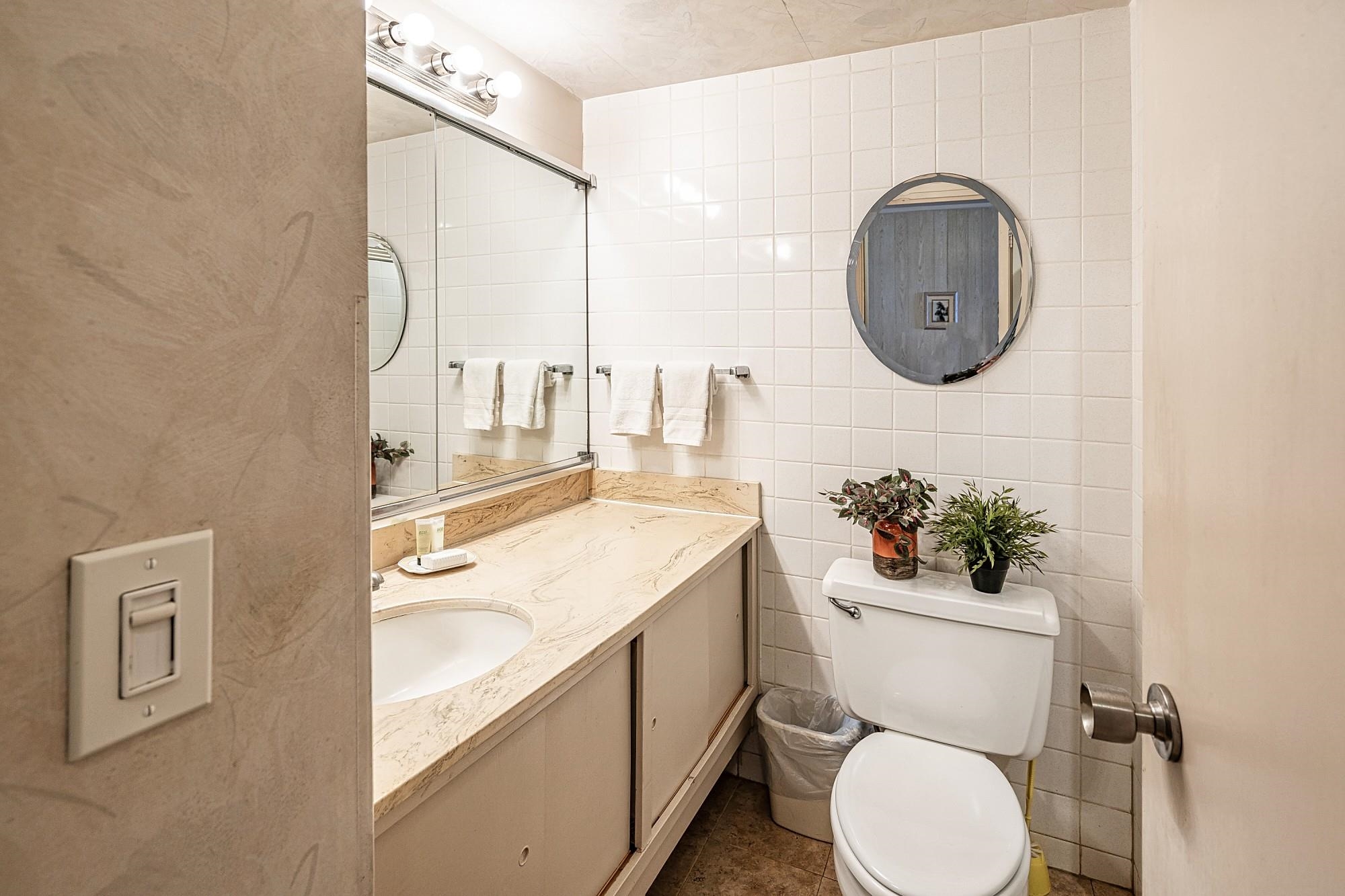 Kahana Reef condo # 322, Lahaina, Hawaii - photo 15 of 30