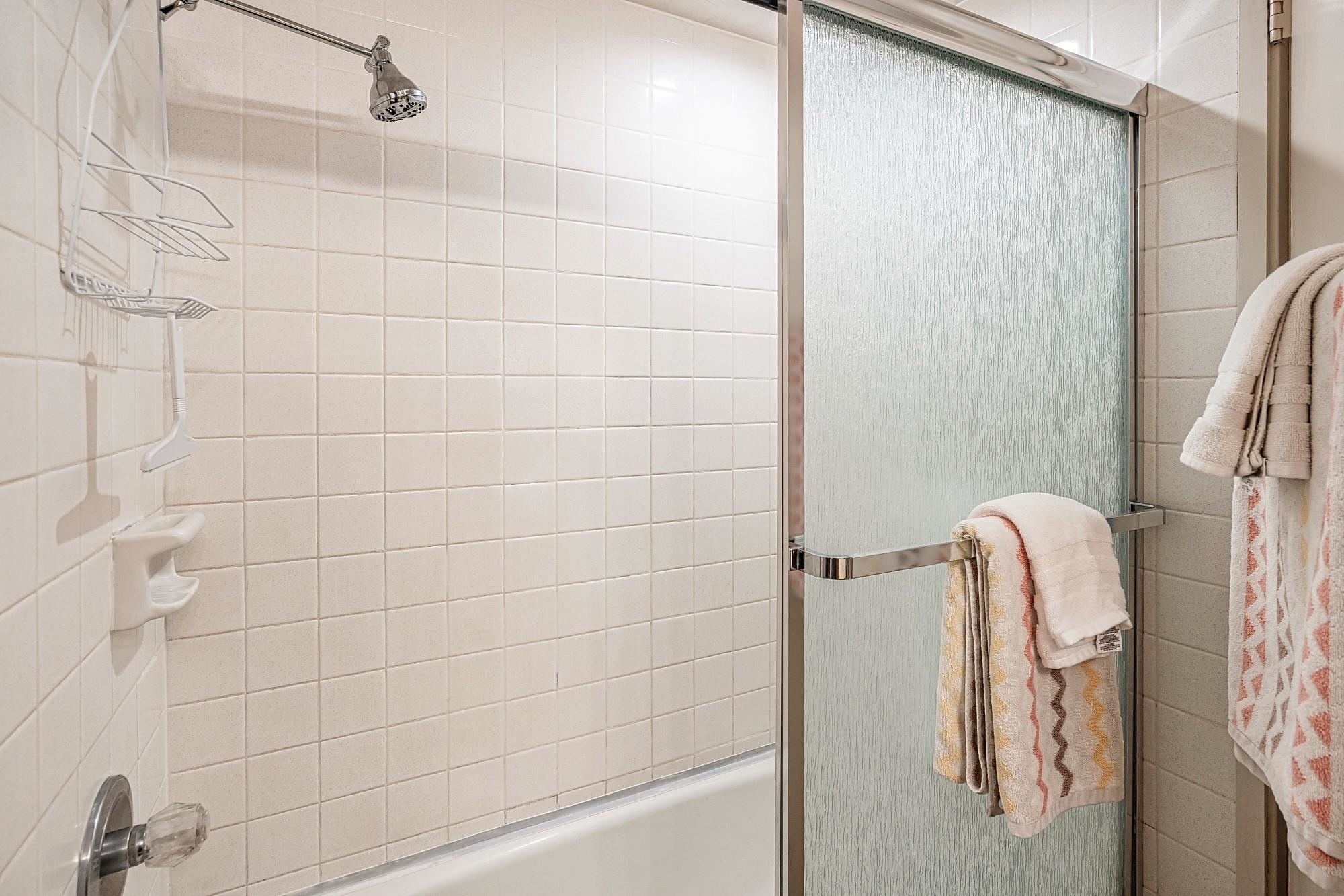 Kahana Reef condo # 322, Lahaina, Hawaii - photo 17 of 30