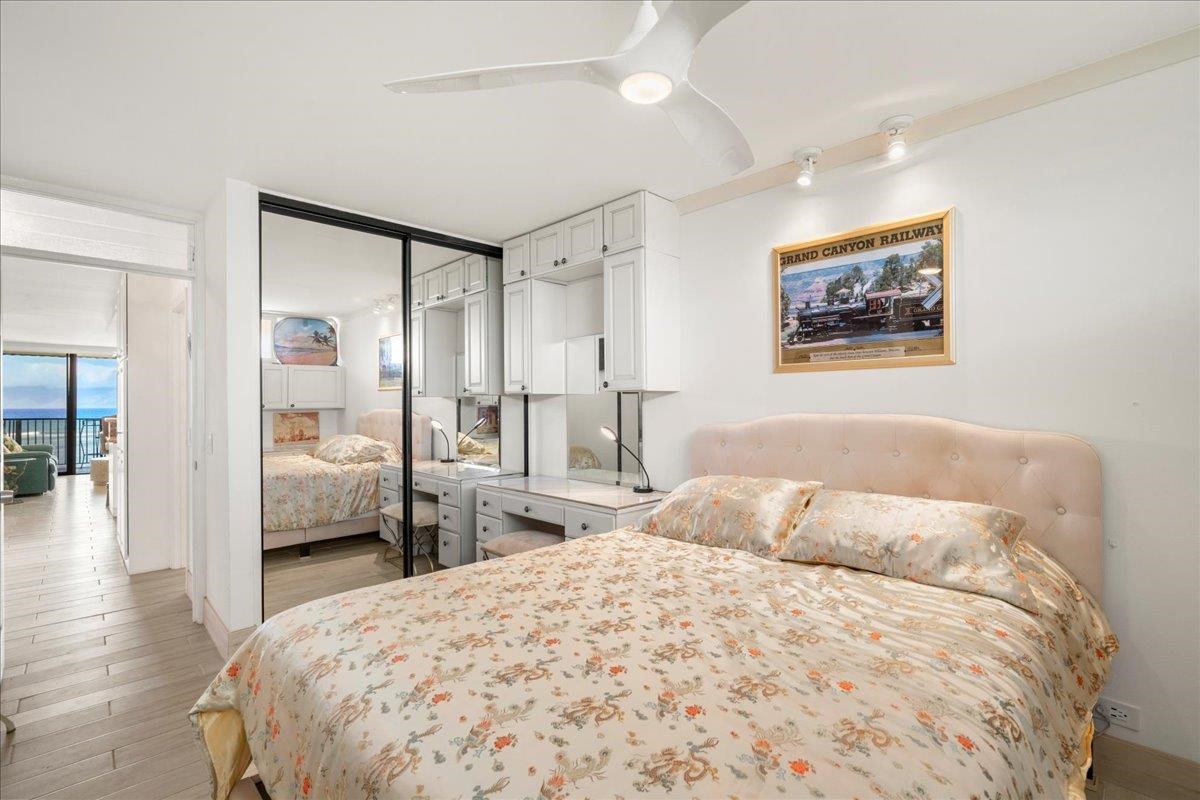 Kahana Reef condo # 407, Lahaina, Hawaii - photo 19 of 32