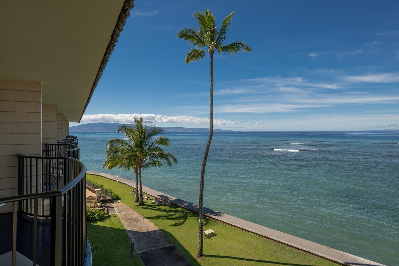 Kahana Reef condo # 415, Lahaina, Hawaii - photo 26 of 32