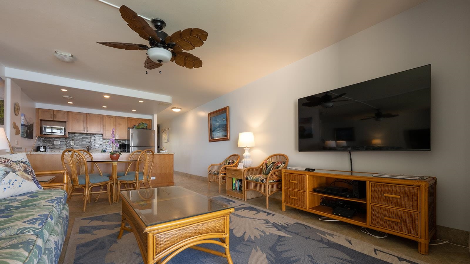 Kahana Reef condo # 415, Lahaina, Hawaii - photo 10 of 32