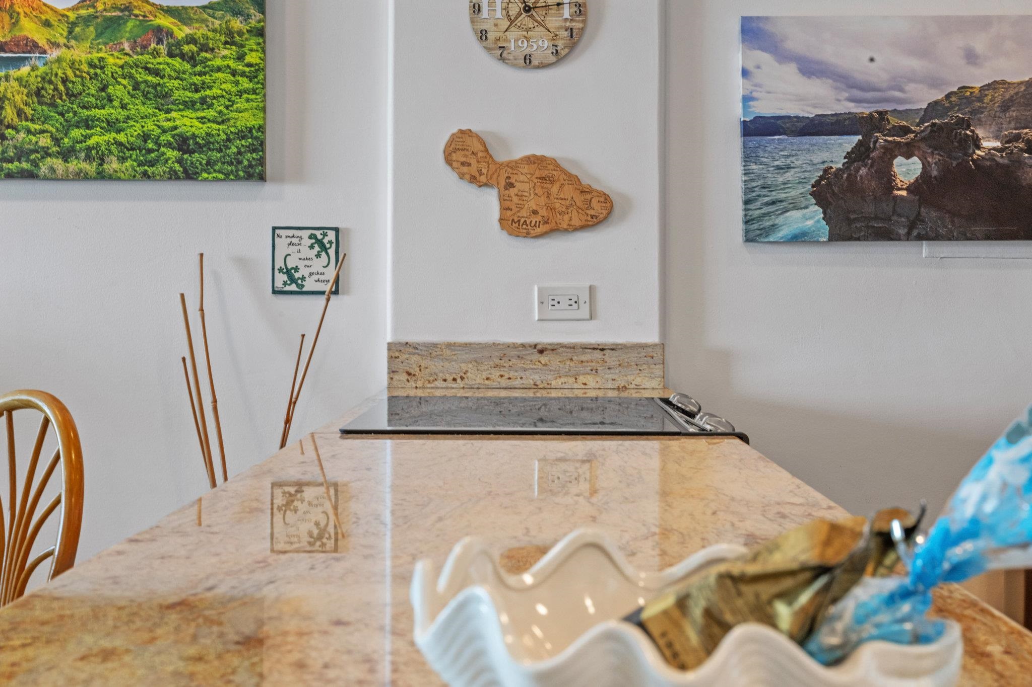 Kahana Reef condo # 415, Lahaina, Hawaii - photo 19 of 44