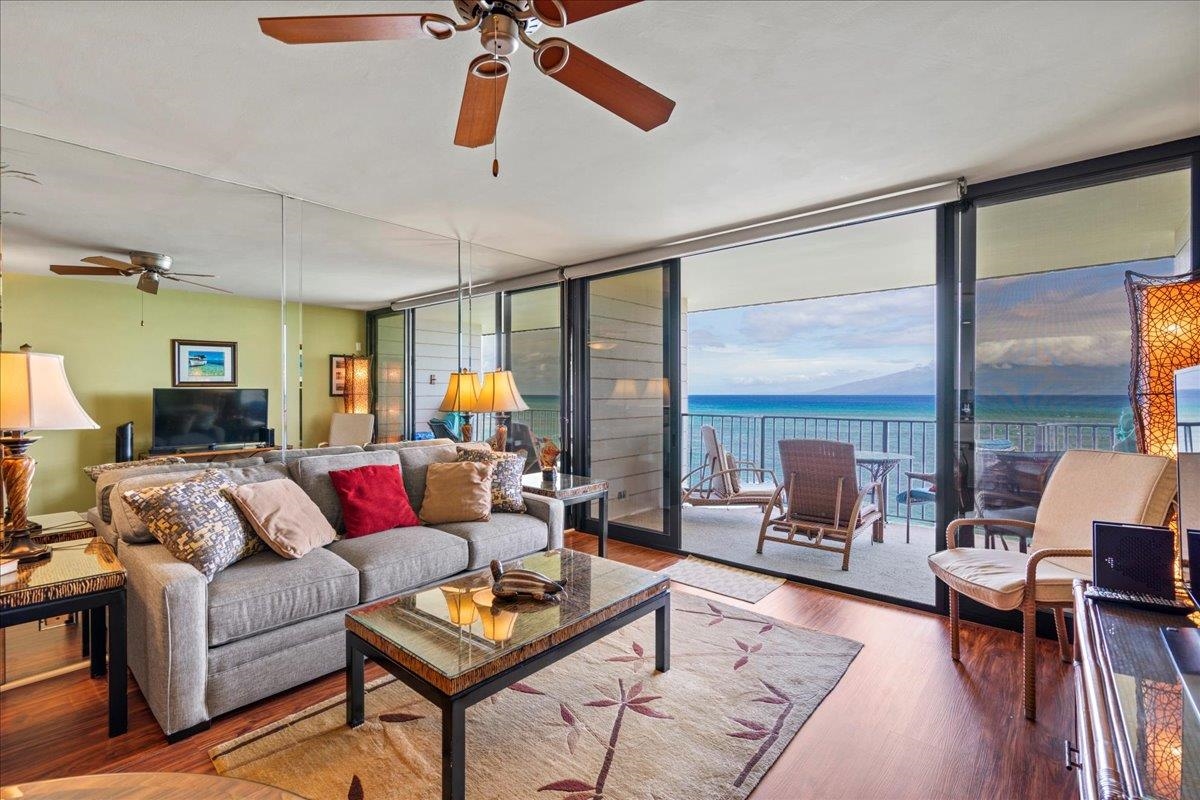 Kahana Reef condo # 419, Lahaina, Hawaii - photo 5 of 41